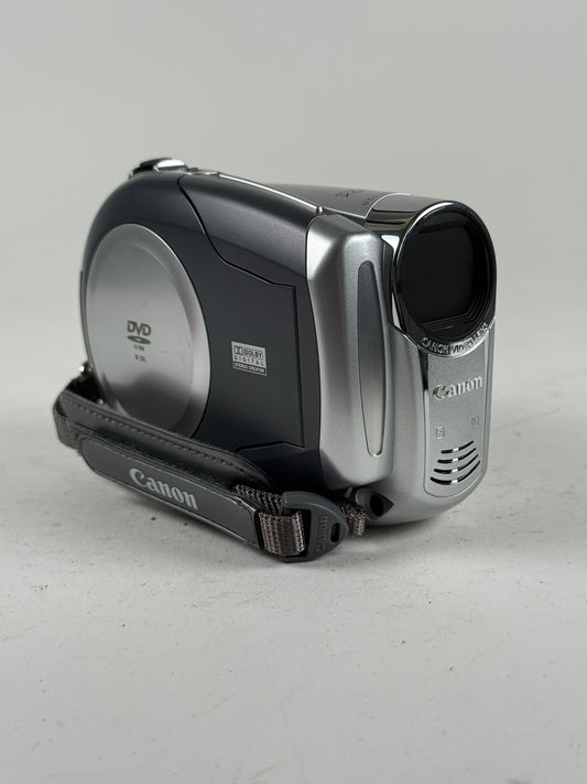 Canon DC210 DVD Video Camcorder 35x Optical Zoom