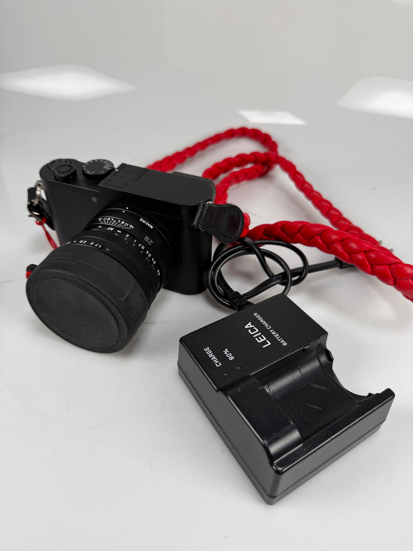 Leica Q2M Q2 Monochrom Digital Camera - Black 19055