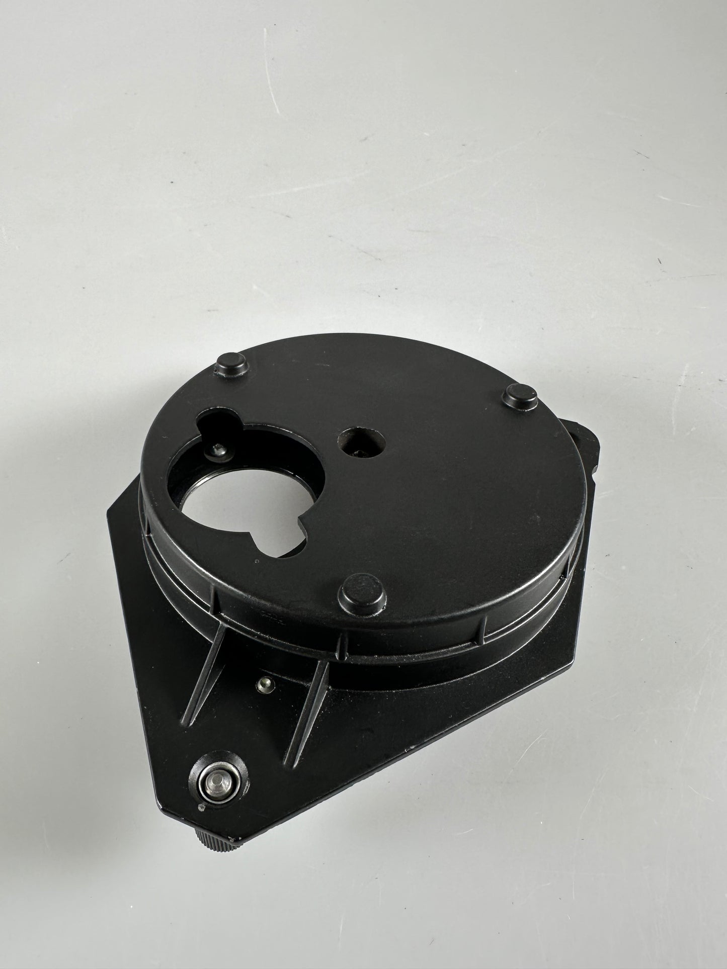 Beseler 3 Lens Turret for 45 Series Enlargers (Accepts Lenses from 35mm to 150mm)