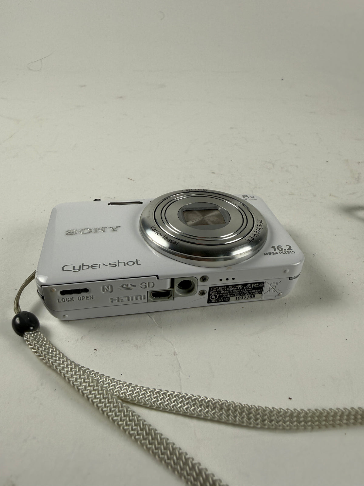 Sony Cyber-Shot DSC-WX80 16.2 MP 8x Optical Zoom Compact Digital Camera White