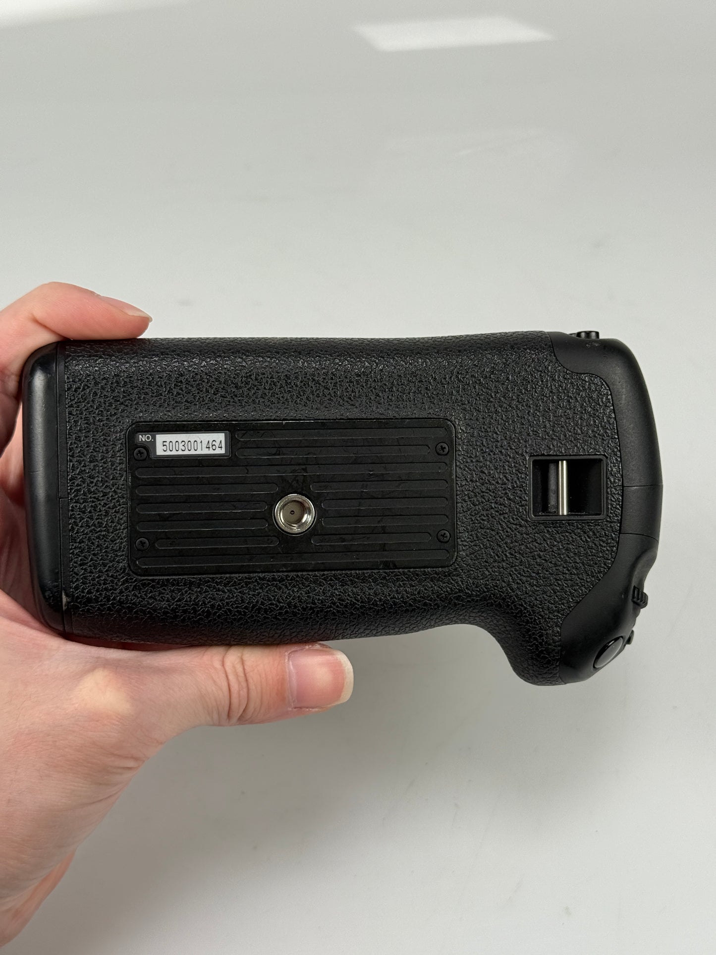 Canon BG-E11 Battery Grip for 5D Mark III, 5DS 5DSR