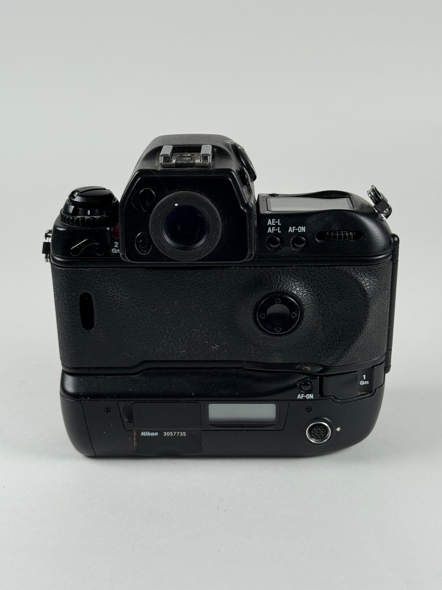 Nikon F5 35mm SLR Film Camera Body