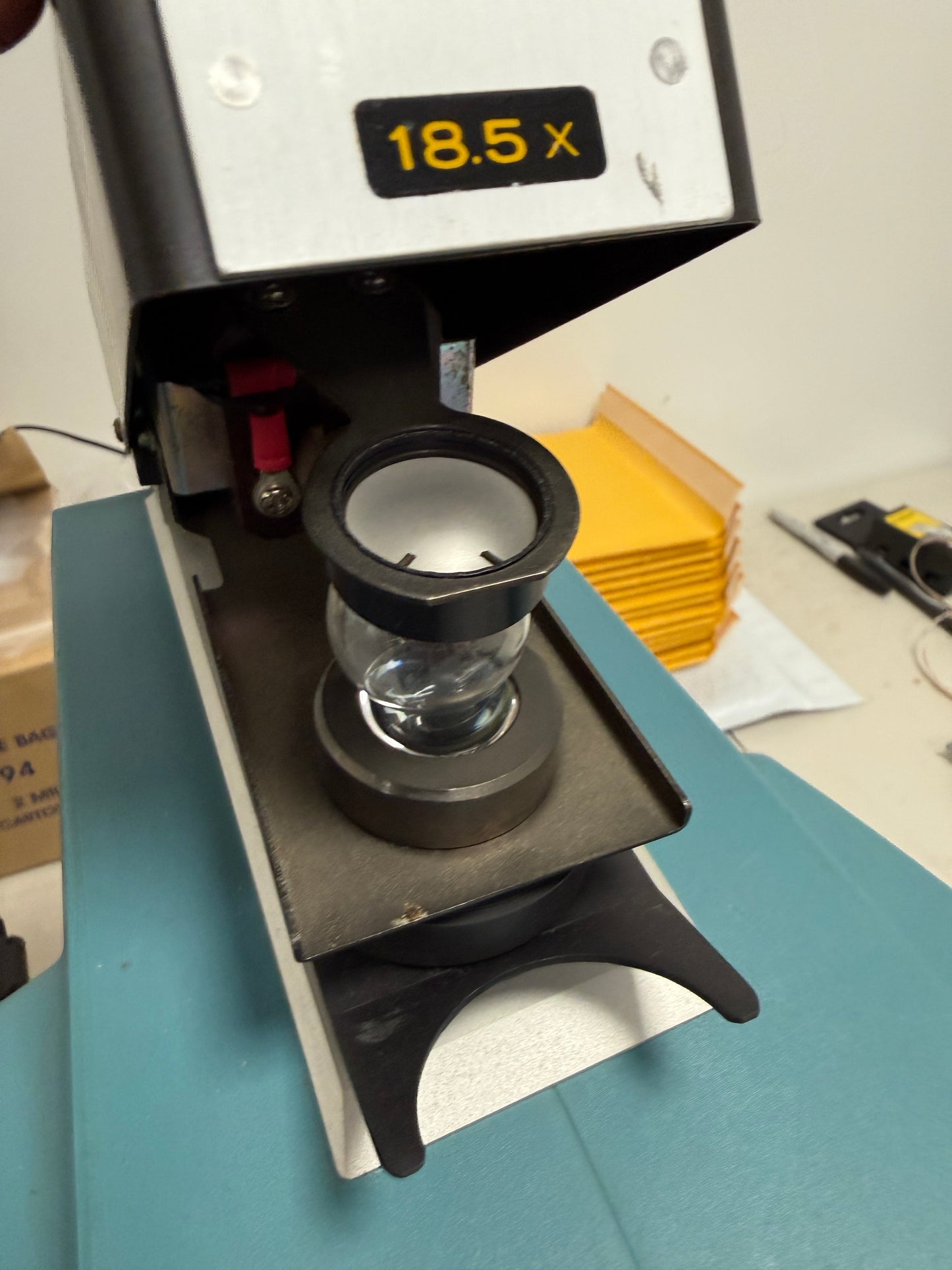 Eseco Speedmaster Solid State Color Densitometer P-95 and Projection