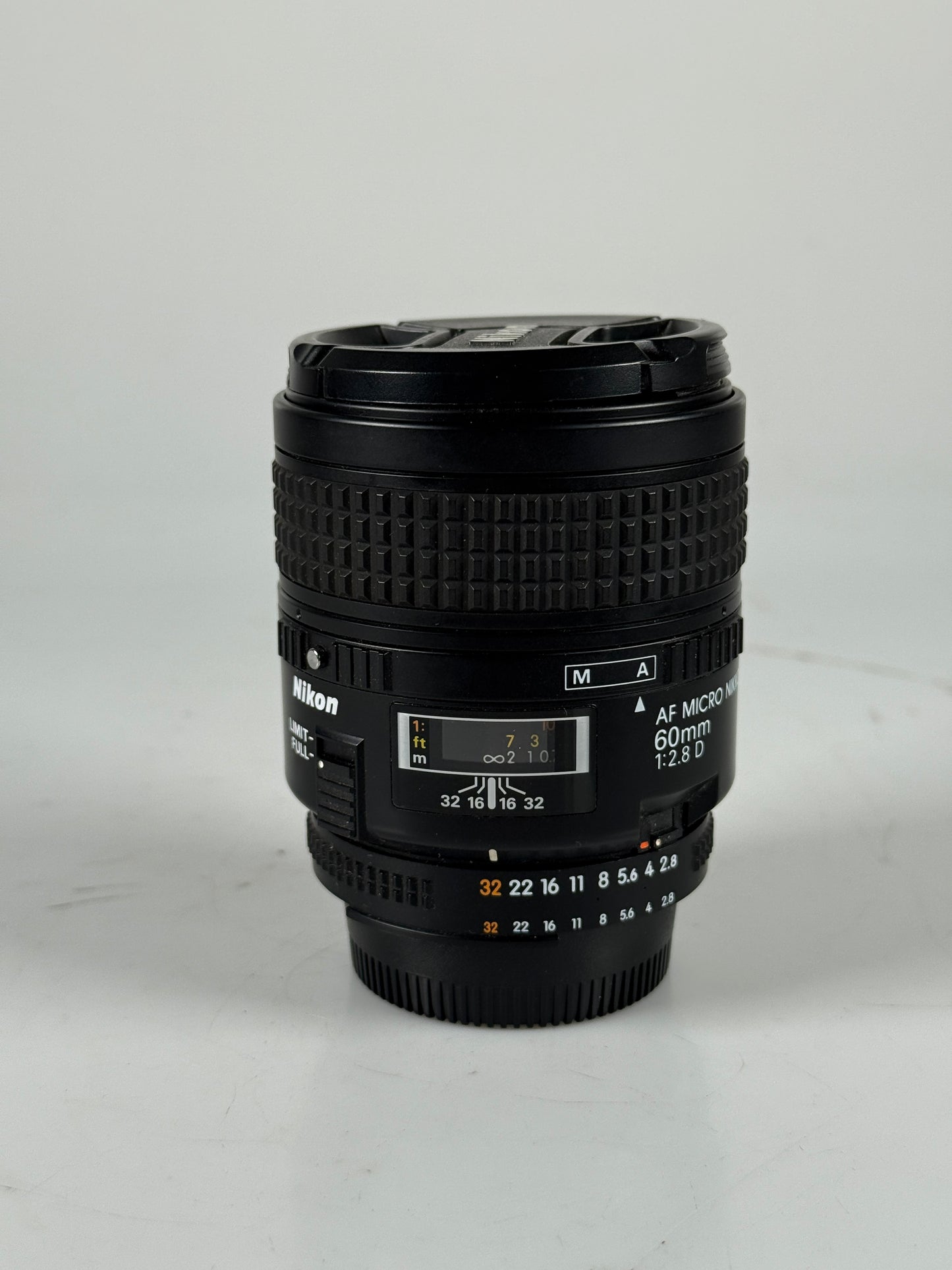 Nikon Nikkor AF 60mm f2.8 D micro macro lens