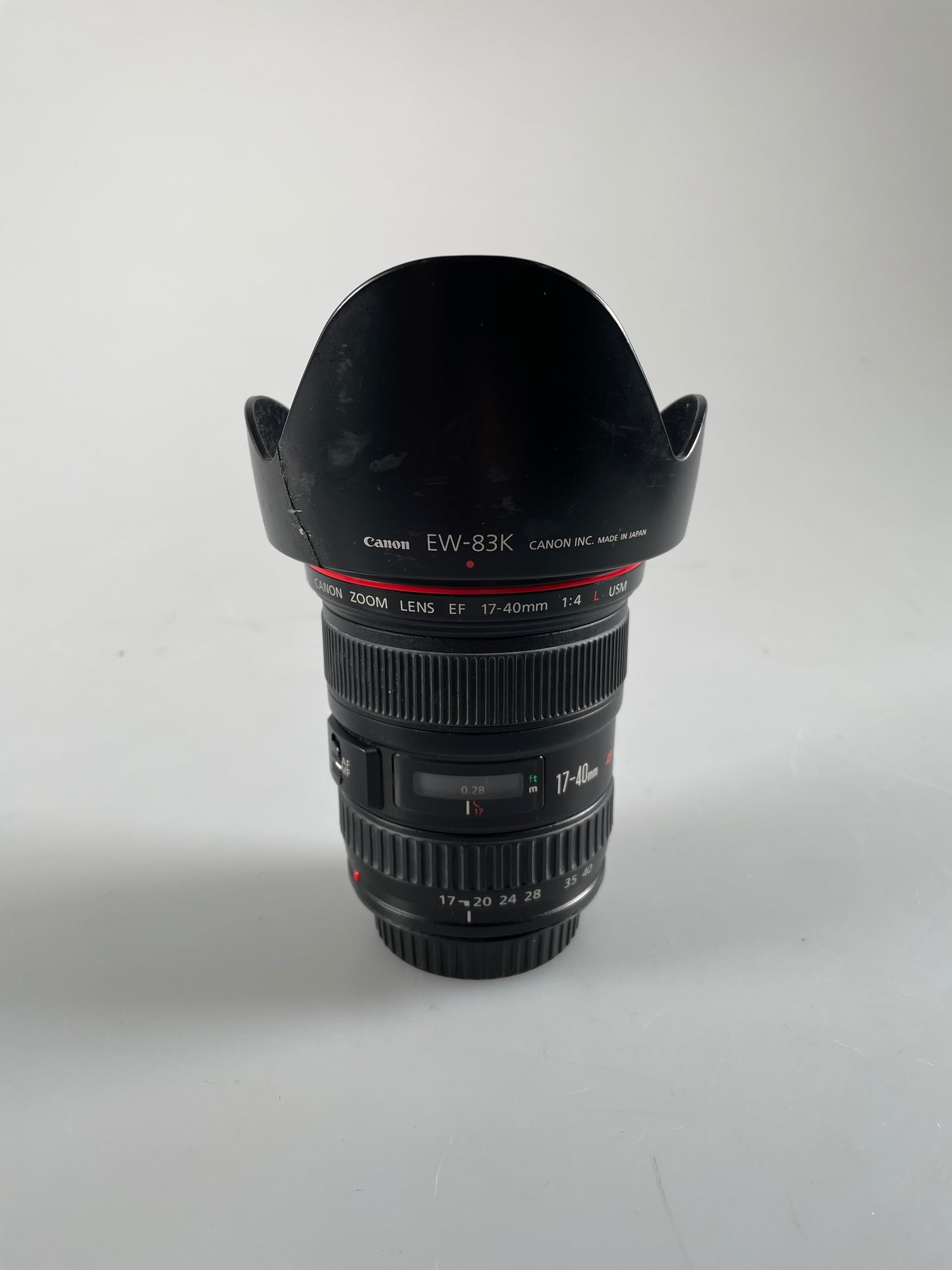 Canon EF 17-40mm f4 L USM Zoom lens