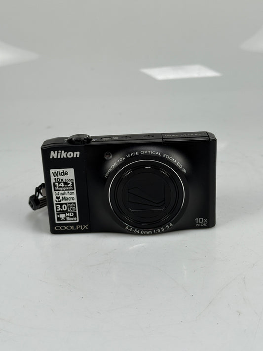 Nikon COOLPIX S8000 14.2MP Digital Camera Black