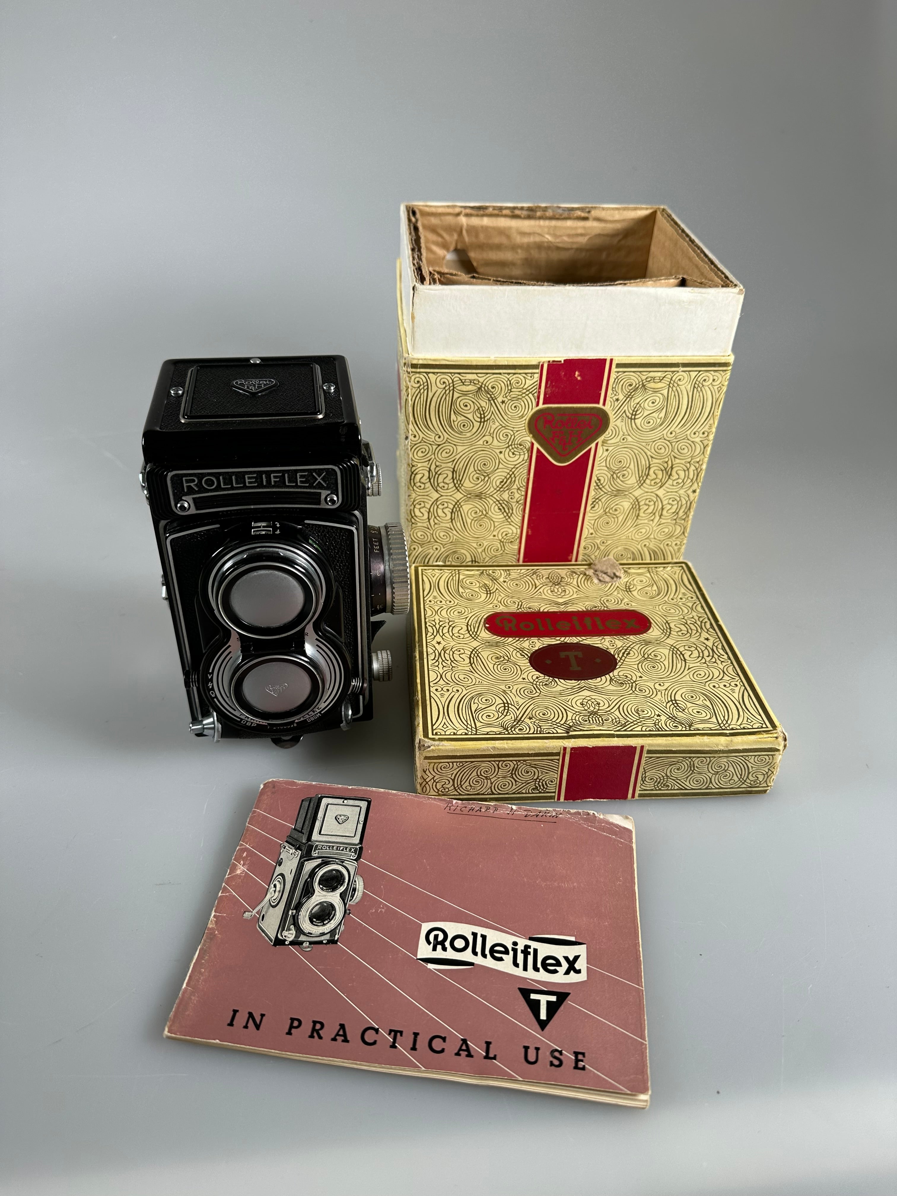 Rolleiflex Rollei T TLR Camera Zeiss Tessar 75mm f3.5 Lens in box –  Cardinal Camera Used