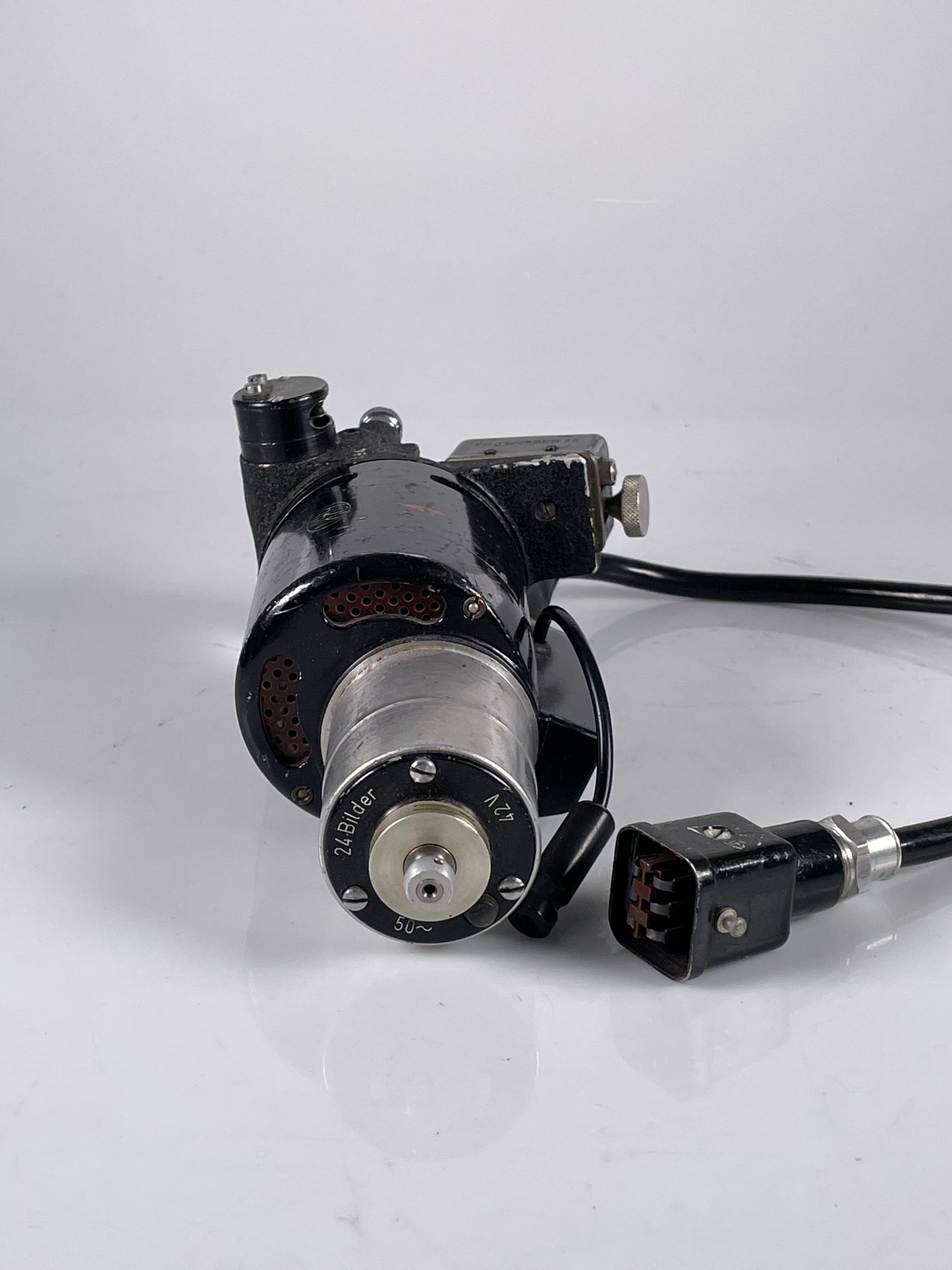 Arri Arriflex Motor for 16mm Movie Camera 24B/sec 42V