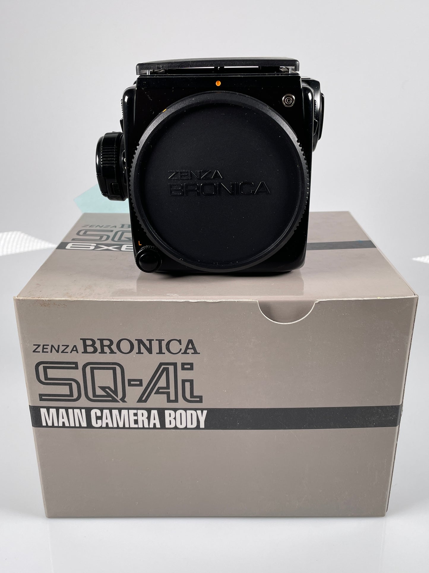 Zenza Bronica SQ-Ai medium format camera body