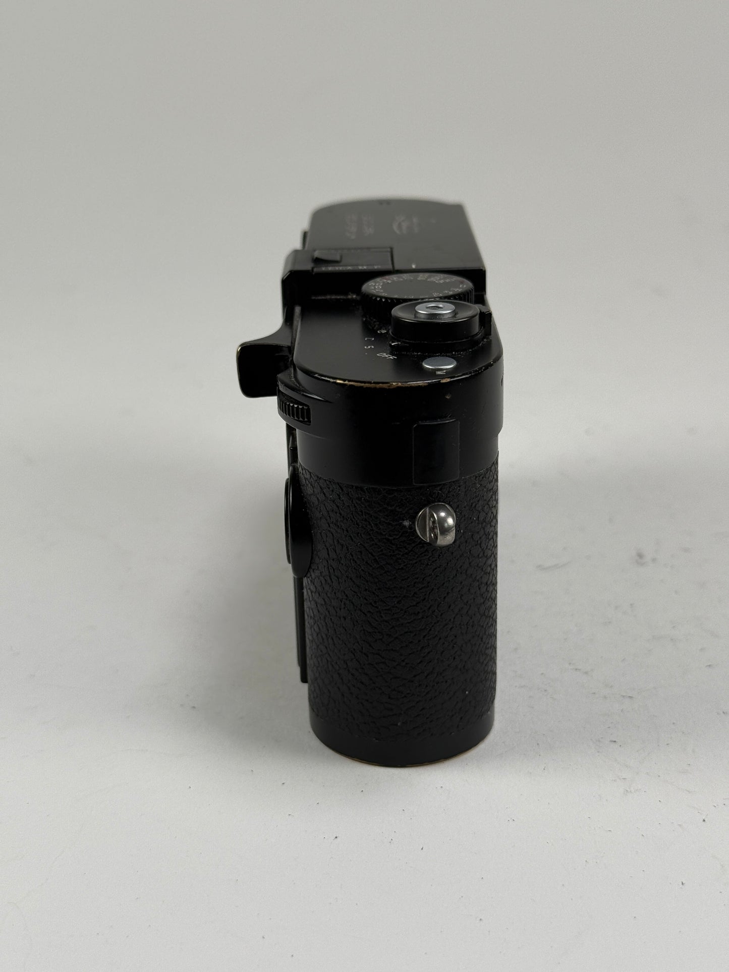 Leica M-P 240 Black Paint Digital Rangefinder Camera