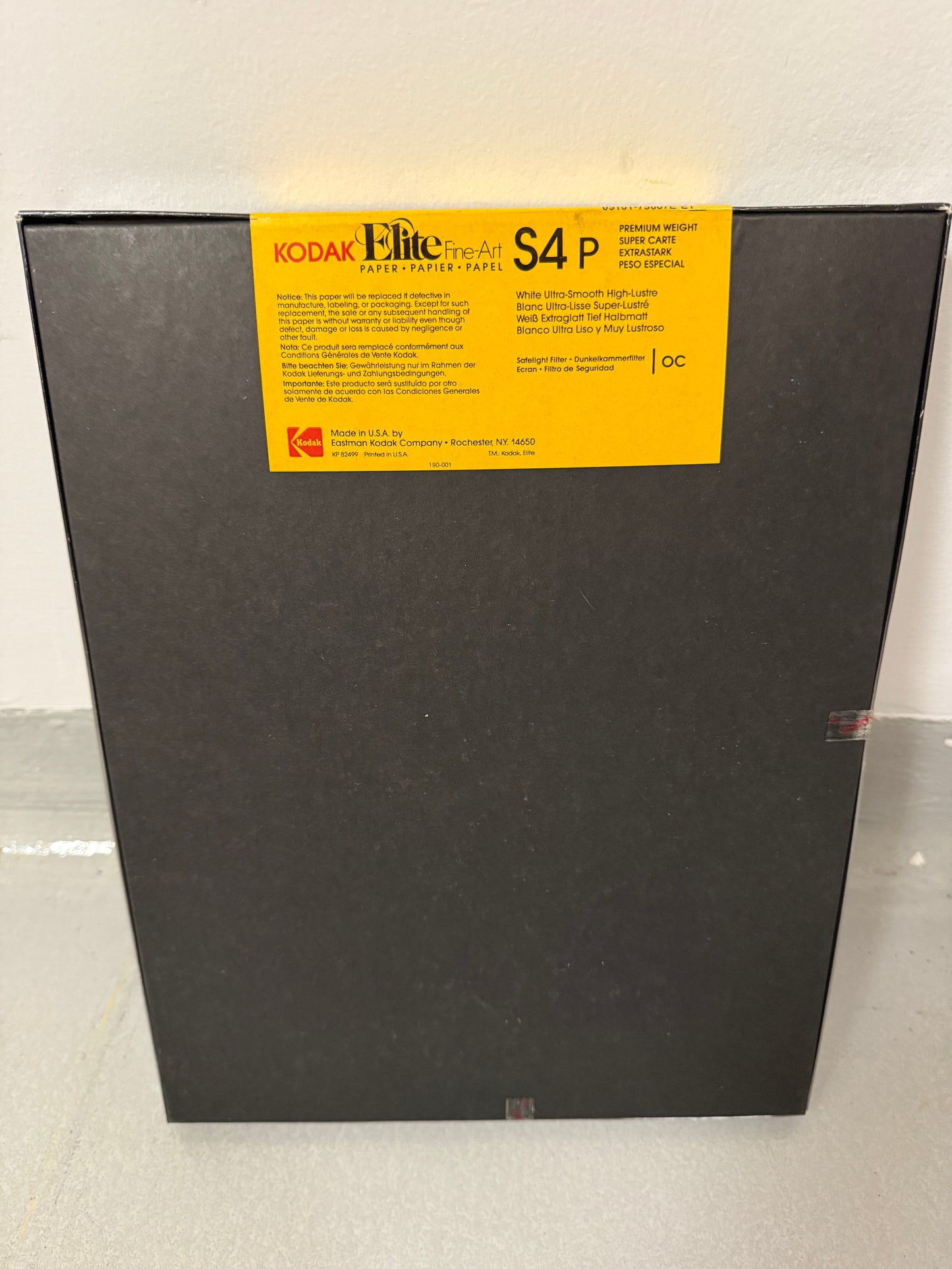 Kodak - Elite S4 P - B&W Photo Paper High-Lustre 11"x14" - Sealed 50 Sheets