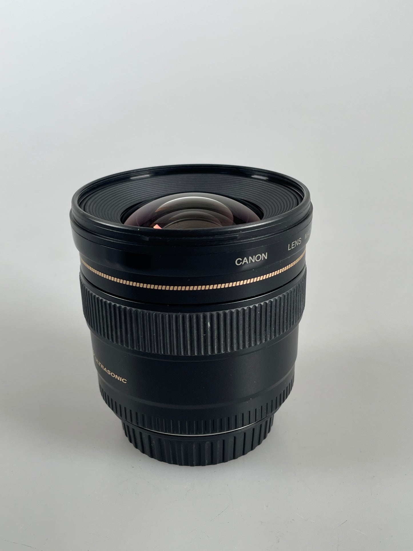 Canon EF 20mm f2.8 USM Lens