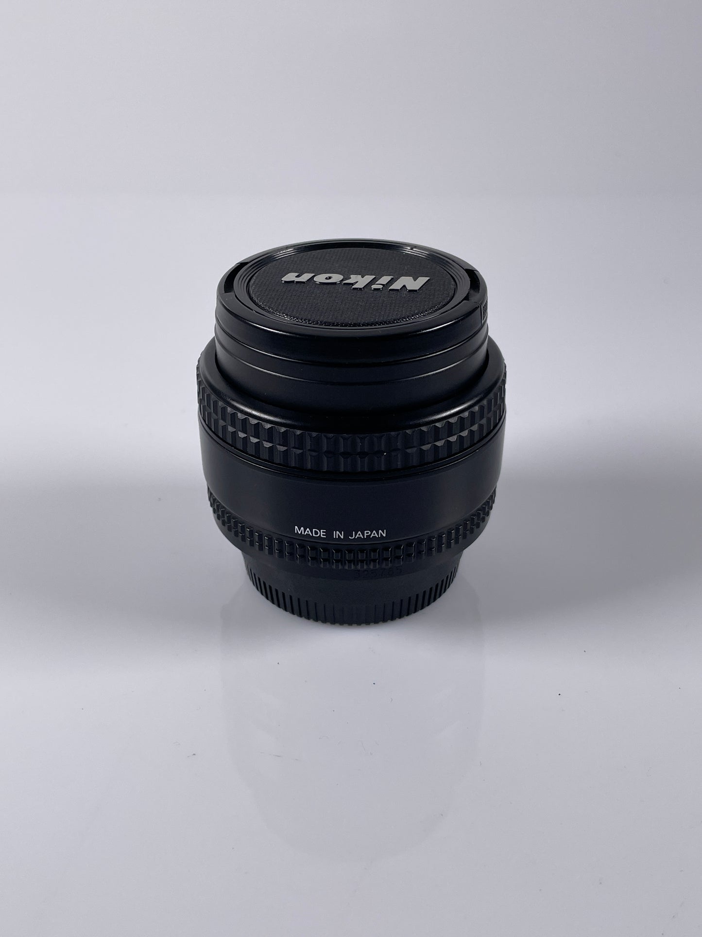 Nikon Nikkor AF 24mm f2.8 Lens