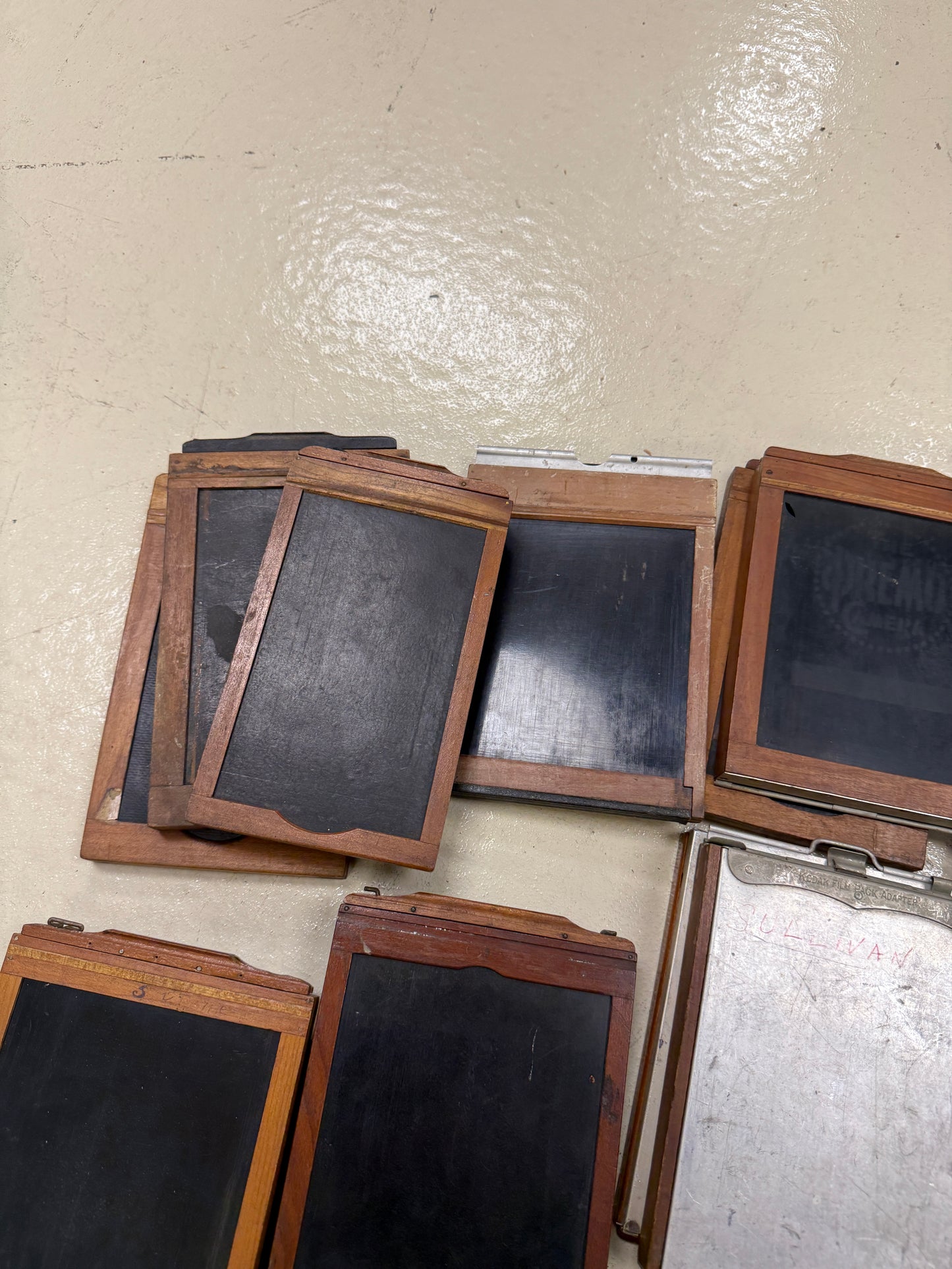 Large lot of Vintage Cut Film Holders wooden Premo, graflex, Kodak, etc