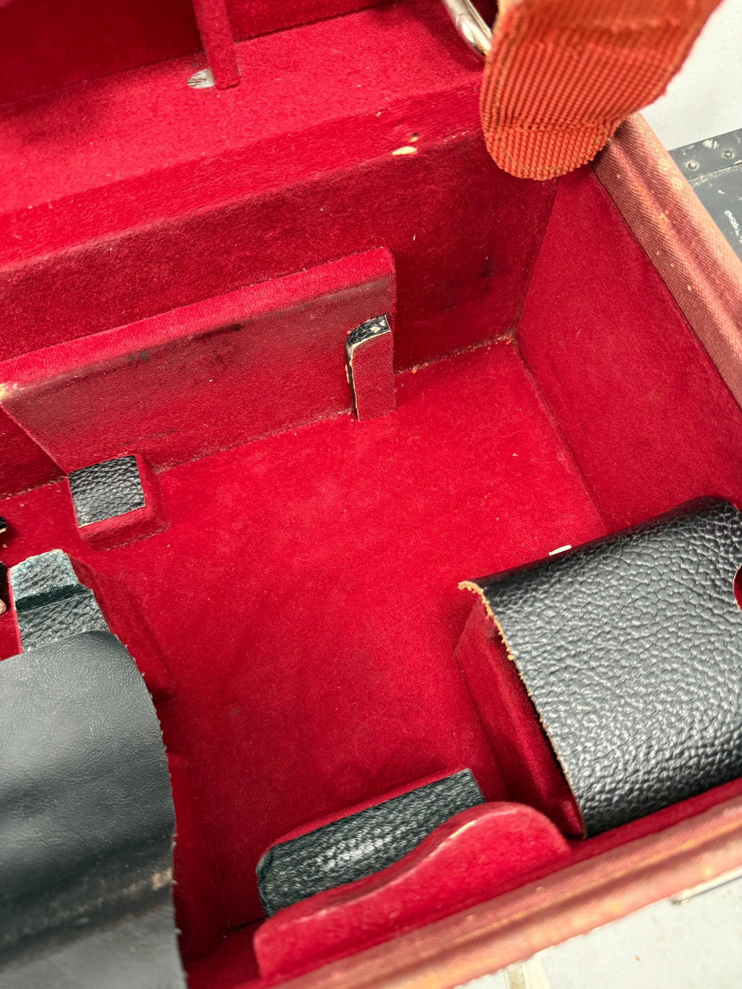 Arriflex 16S 16SR cinema Film camera aluminum metal carrying case