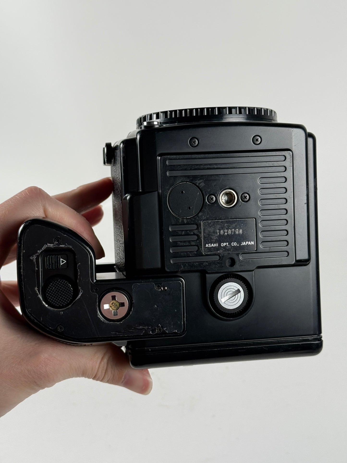 Pentax 645 Medium Format Film Camera Body 120 insert
