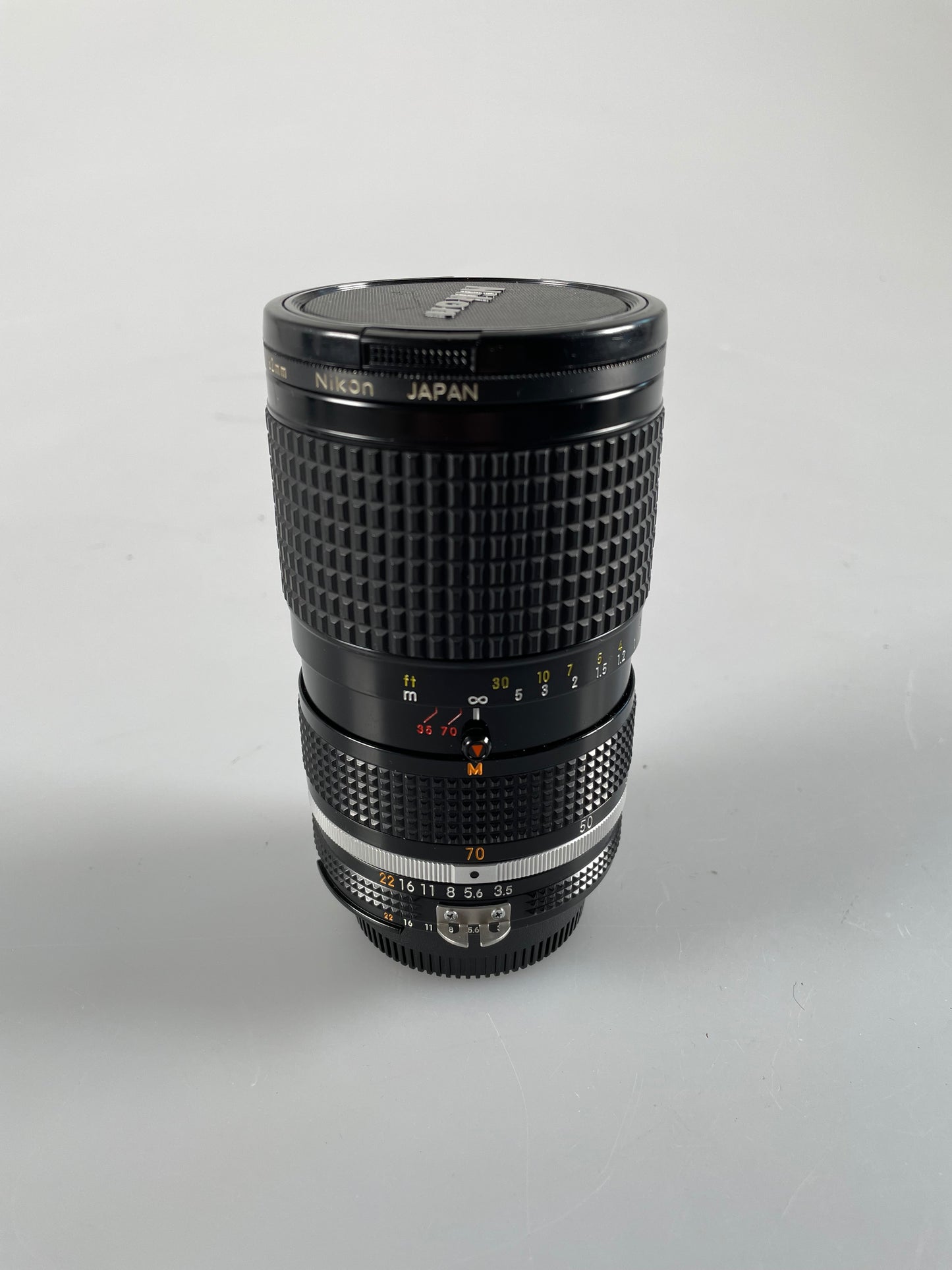 Nikon Ai Nikkor 35-70mm f3.5 Standard Zoom Lens with L1BC filter