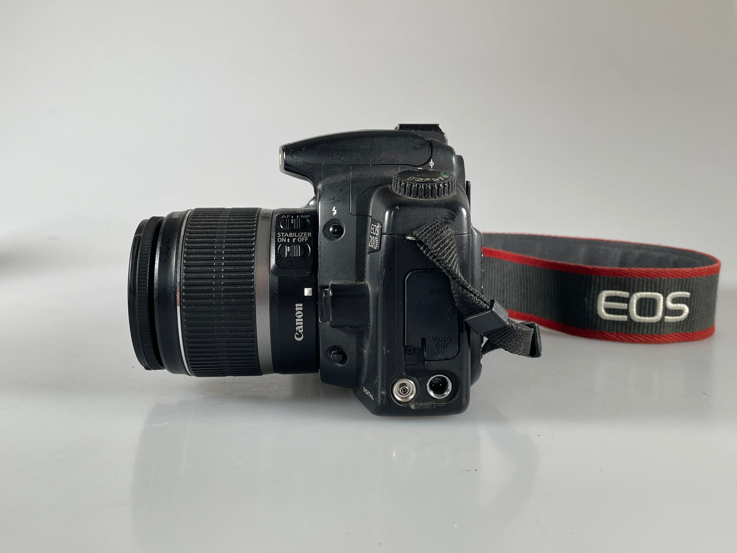 Canon 20D Digital SLR Camera Body with 18-55mm lens kit