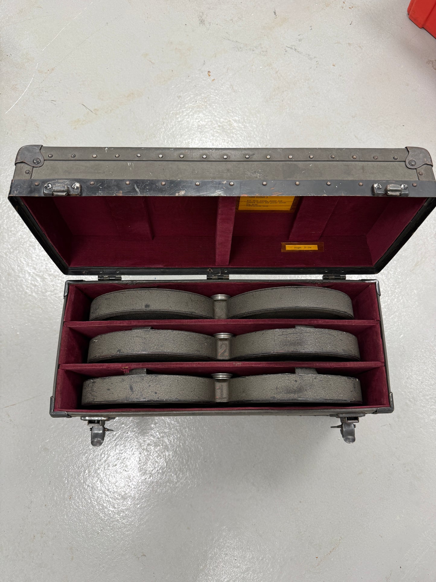 Bach Auricon Hollywood Berndt-Bach 16mm Film Cassette Magazine set of 3 with case