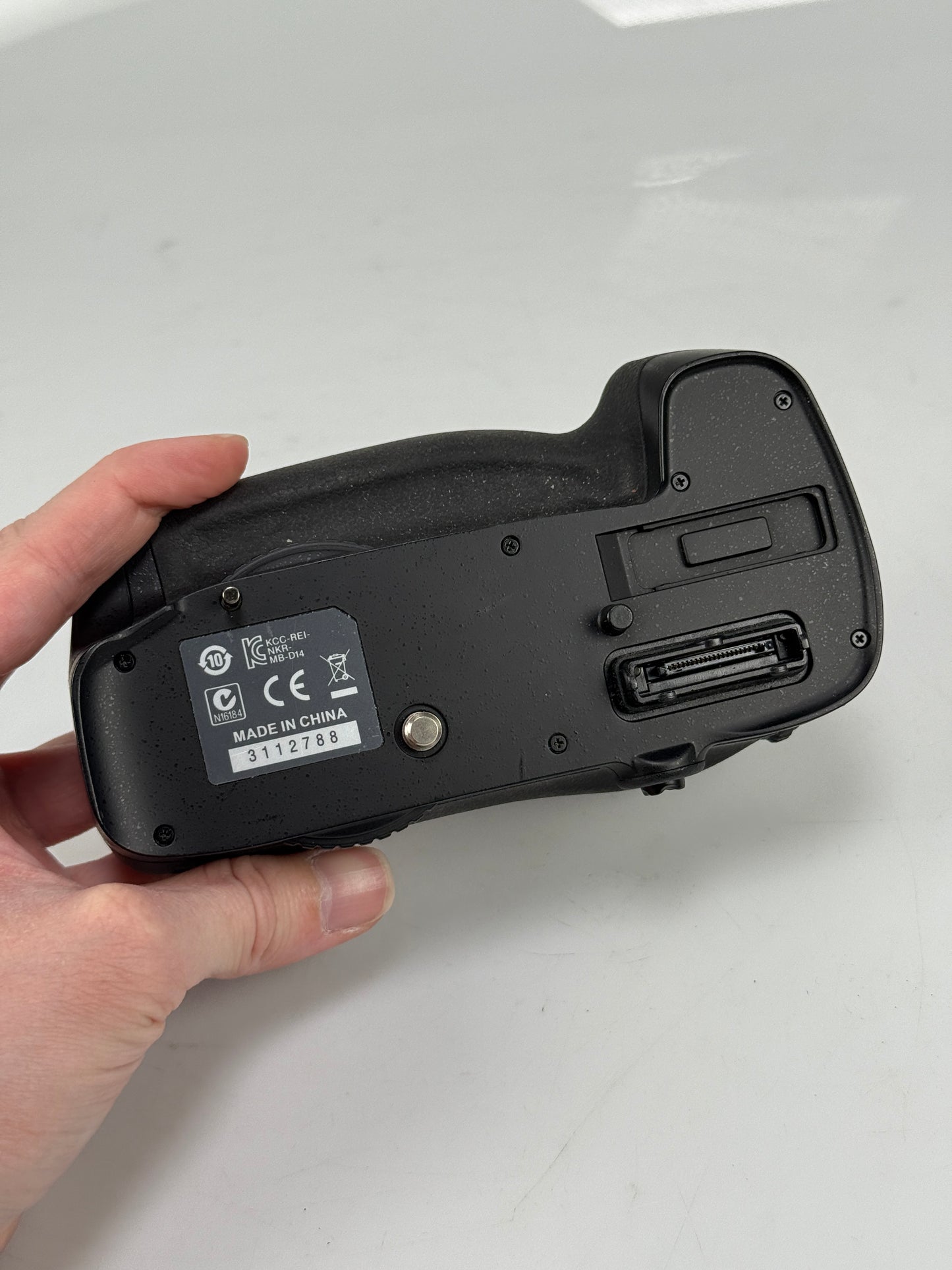 Nikon MB-D14 Multi Battery Power Pack for D600, D610