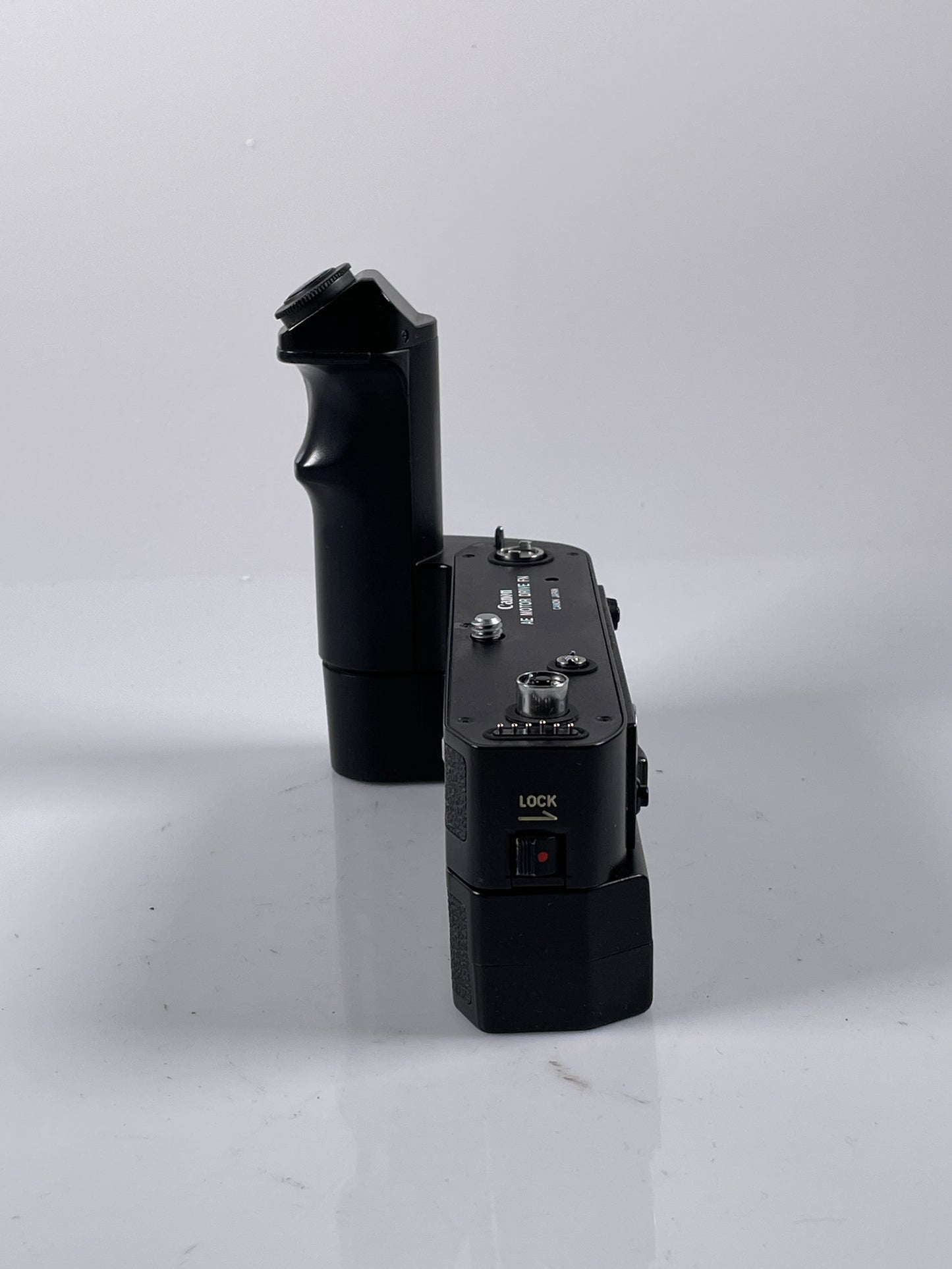 Canon AE Motor Drive FN for New F-1n Tested with Nicad battery