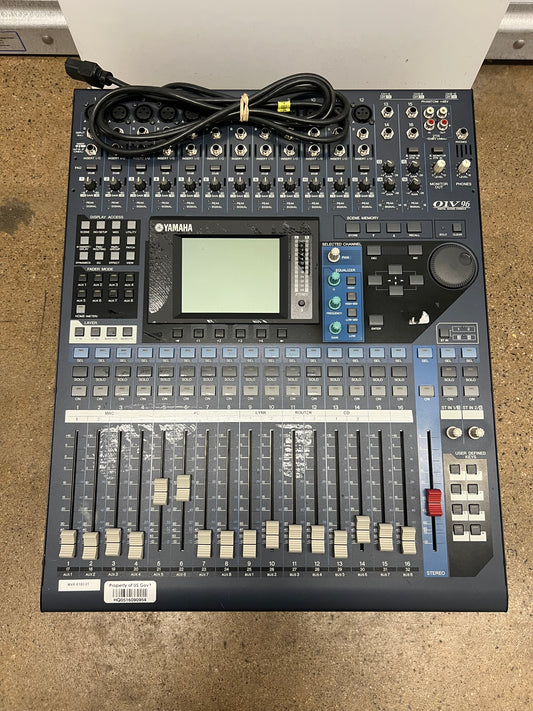 Yamaha 01V96VCM 24-Bit/96k Digital Recording Mixer CG008R5