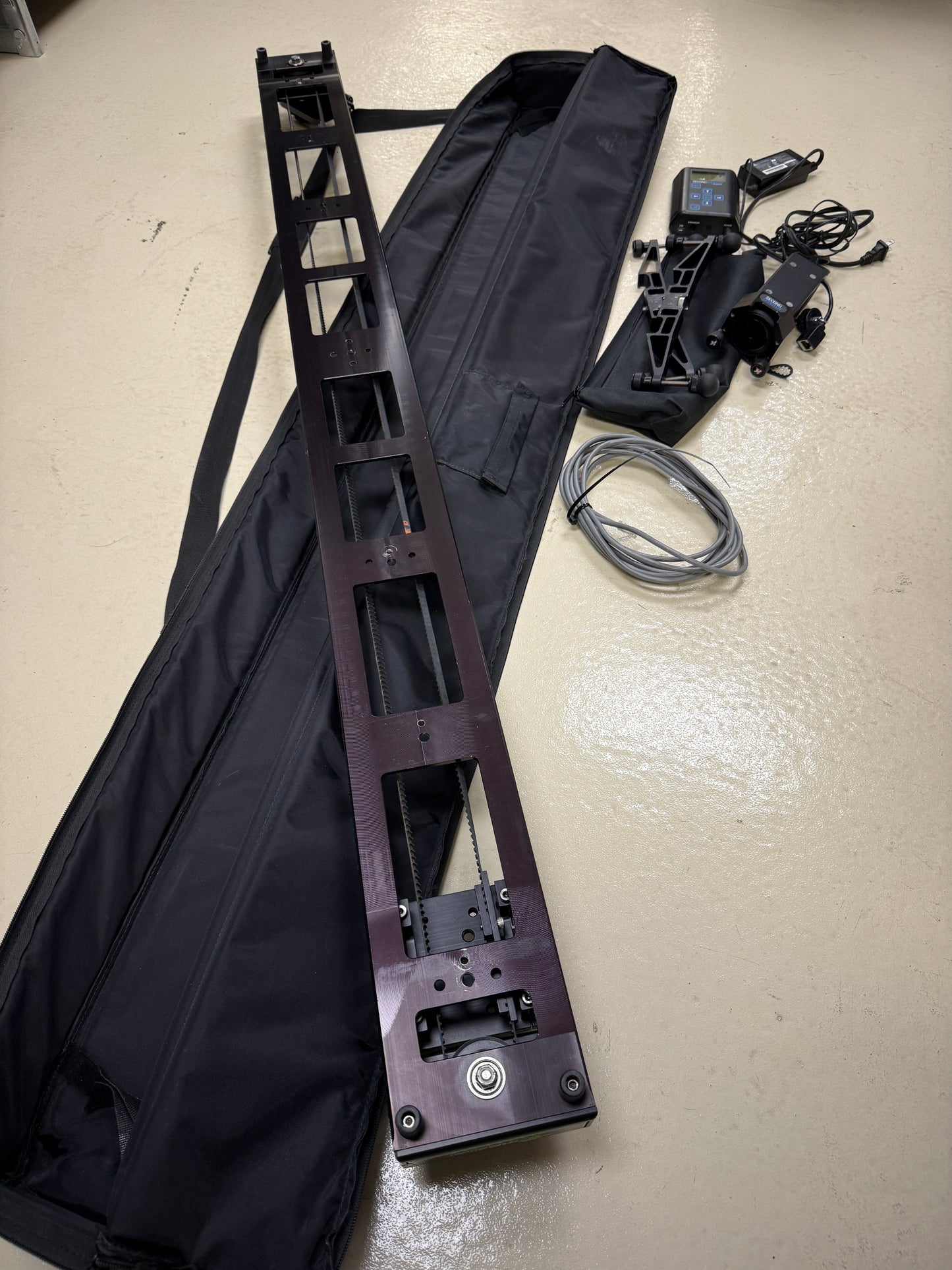 Kessler Crane CS1002 CineSlider 5Ft - Bundle With feet, and second shooter, soft case