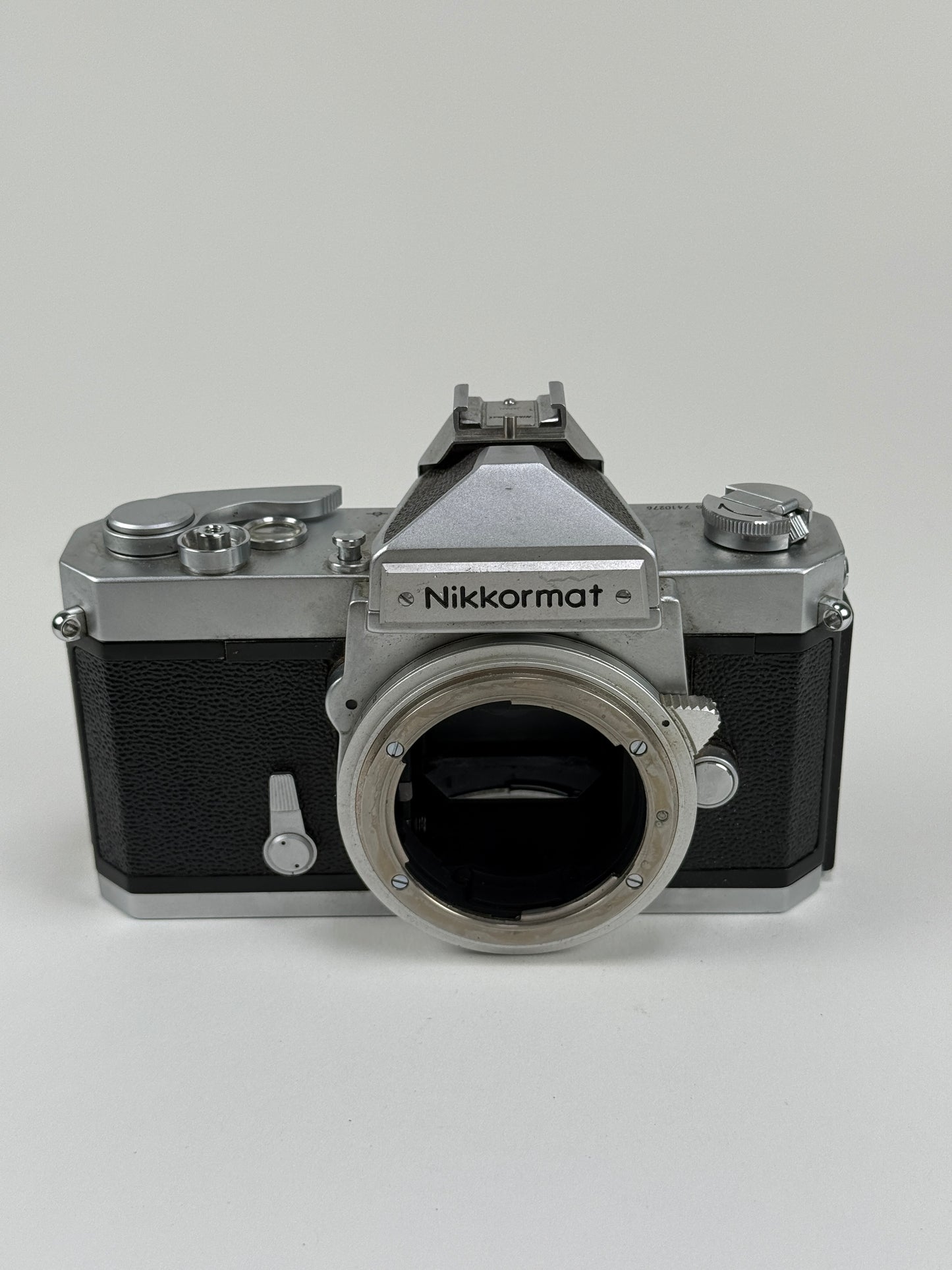 RARE NIKON NIKKORMAT FS CAMERA BODY Chrome Film camera