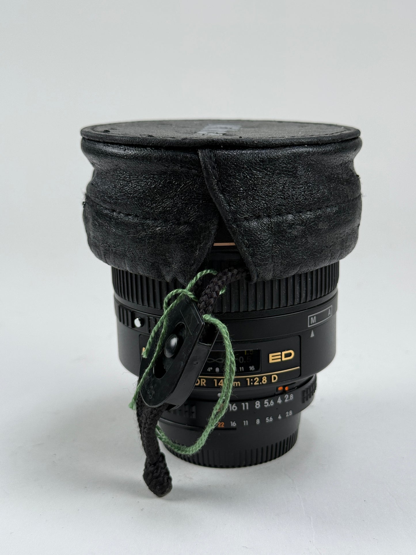 Nikon AF NIKKOR 14mm f2.8 D ED RF Aspherical Wide Angle Lens