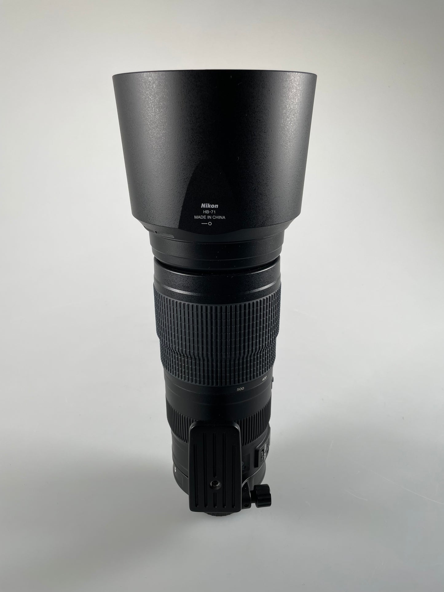 Nikon AF-S 200-500mm f5.6 E ED VR Lens + Hood