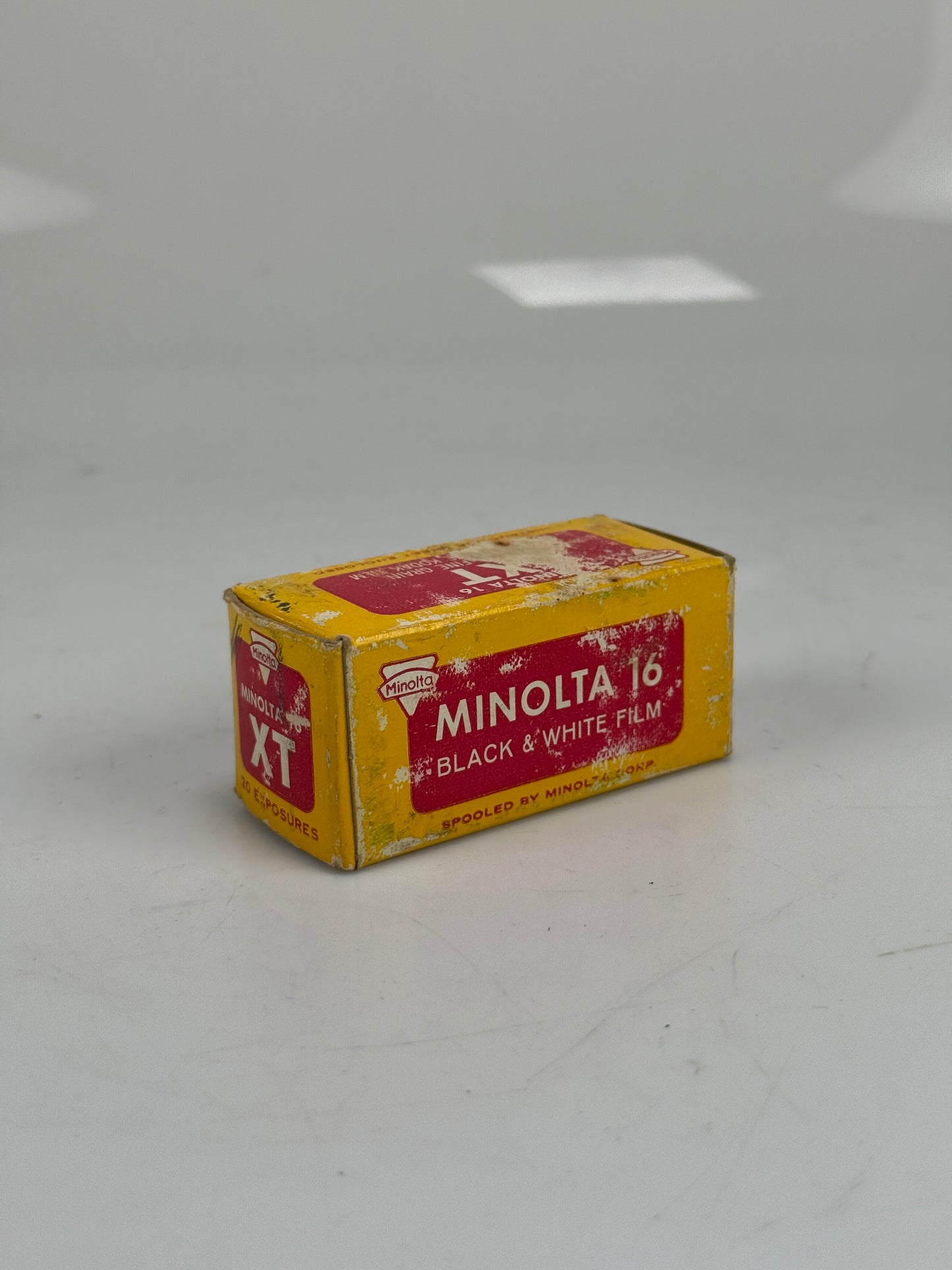 Minolta 16 XT subminiature film B&W RARE 20 exp