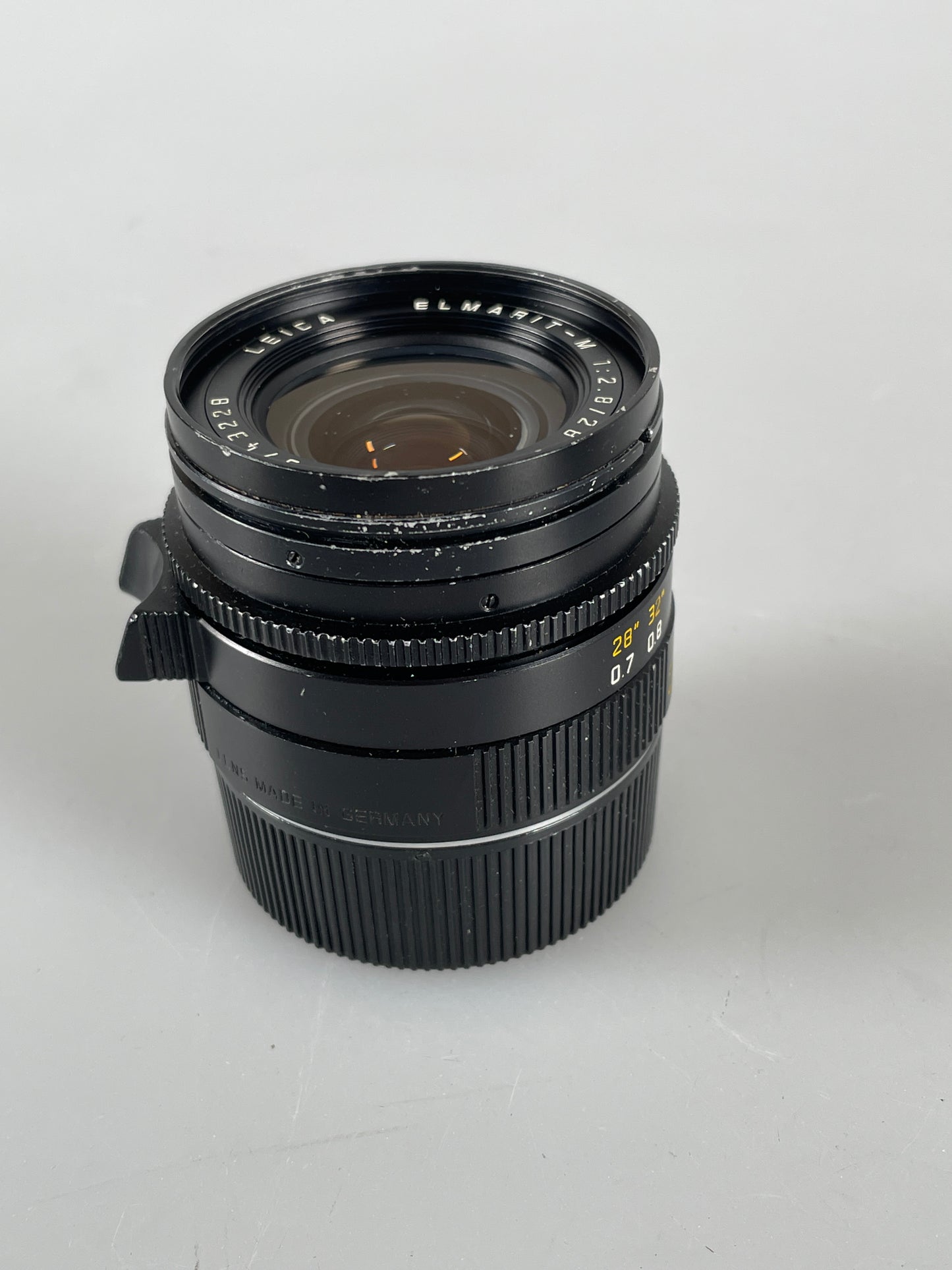 LEICA LEITZ ELMARIT-M 28mm f2.8 LENS IV V4