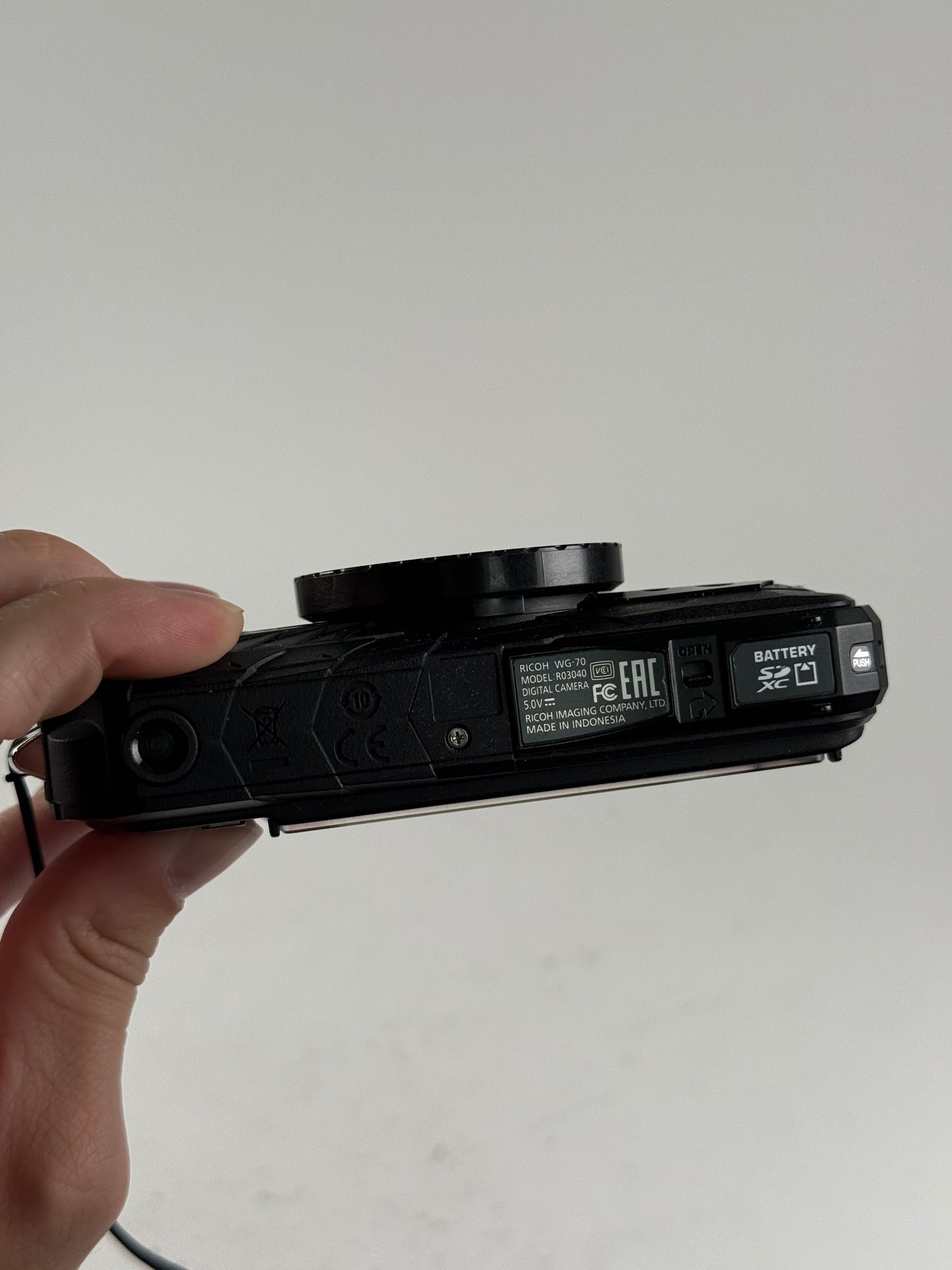 Ricoh WG-70 Waterproof Shockproof Digital Camera 16MP 4K Video Black