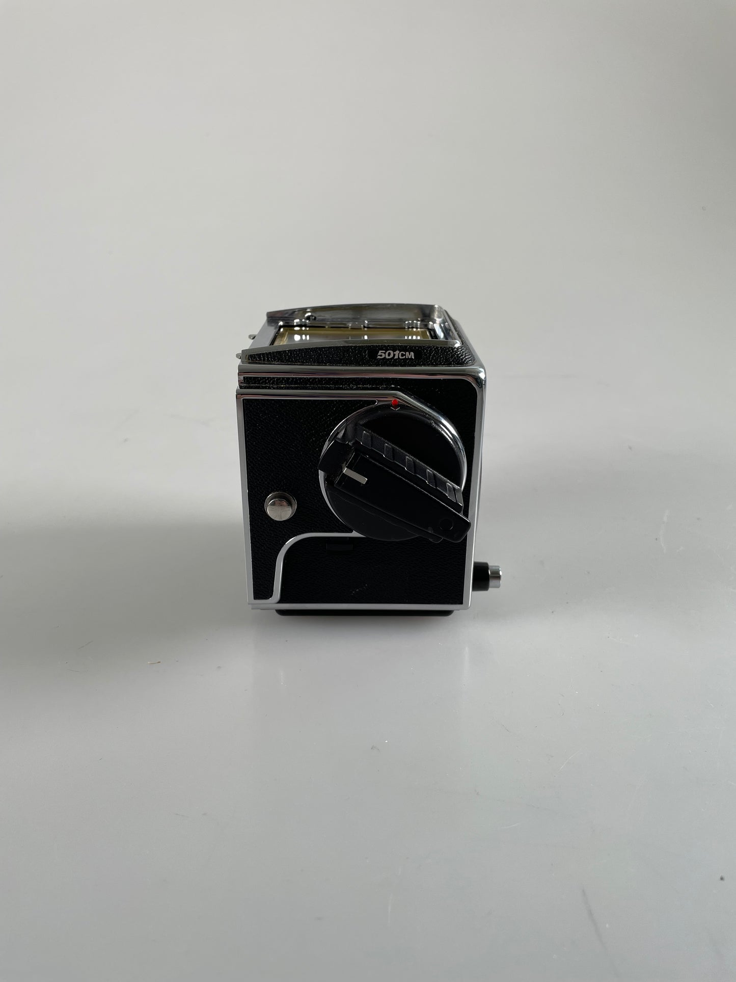 Hasselblad 501CM Medium Format Film Camera Body Chrome, Bright 20/20 focusing screen