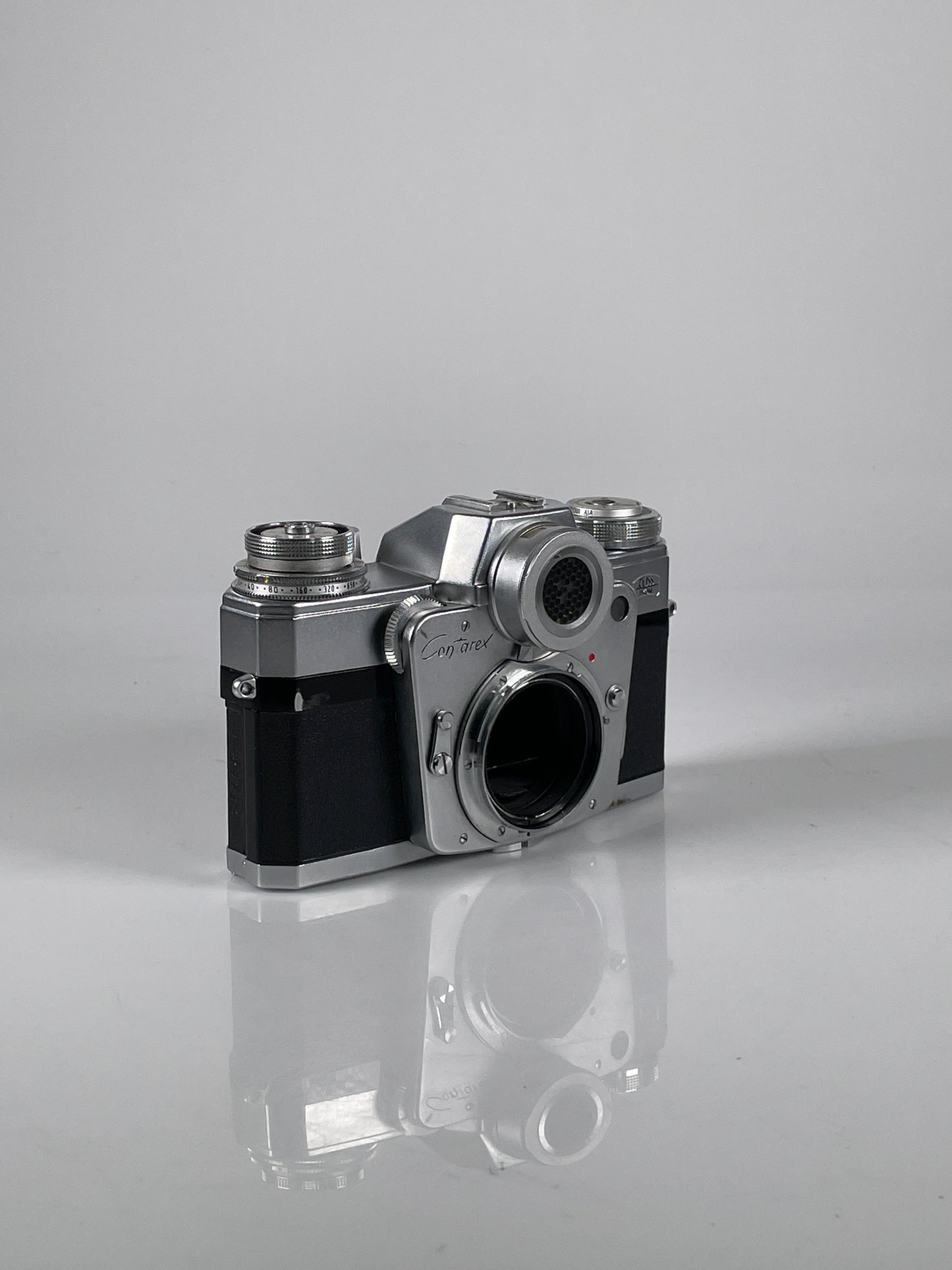 Zeiss Ikon Contarex Bullseye 35mm SLR Film Camera