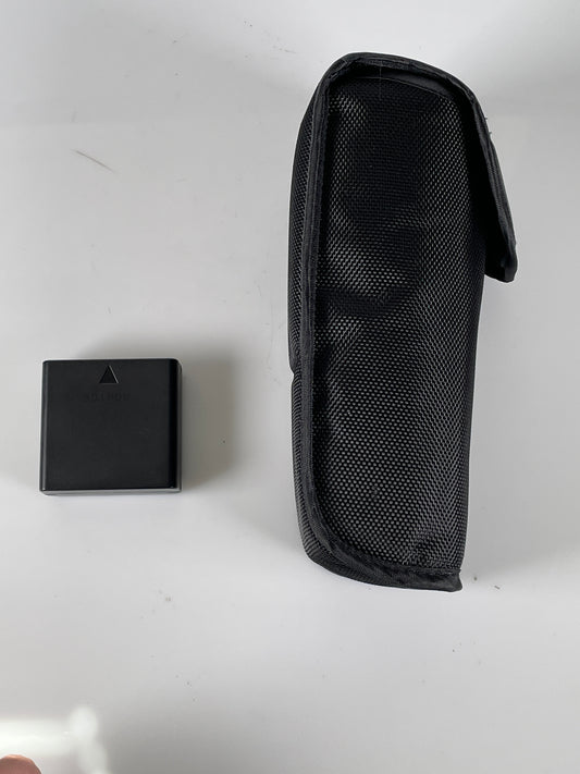 Godox V860II-F Camera Flash Speedlite w/ extra battery Fujifilm
