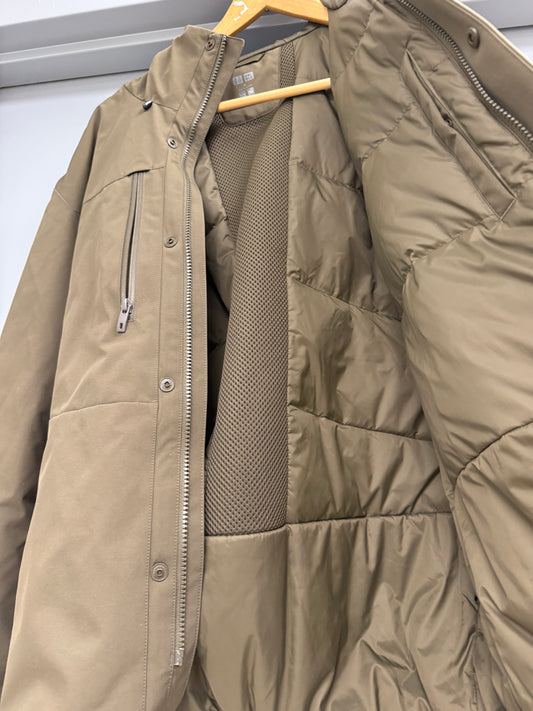 UNIQLO Hybrid Down Parka M Hooded Water-Repellent Jacket Men’s  Medium