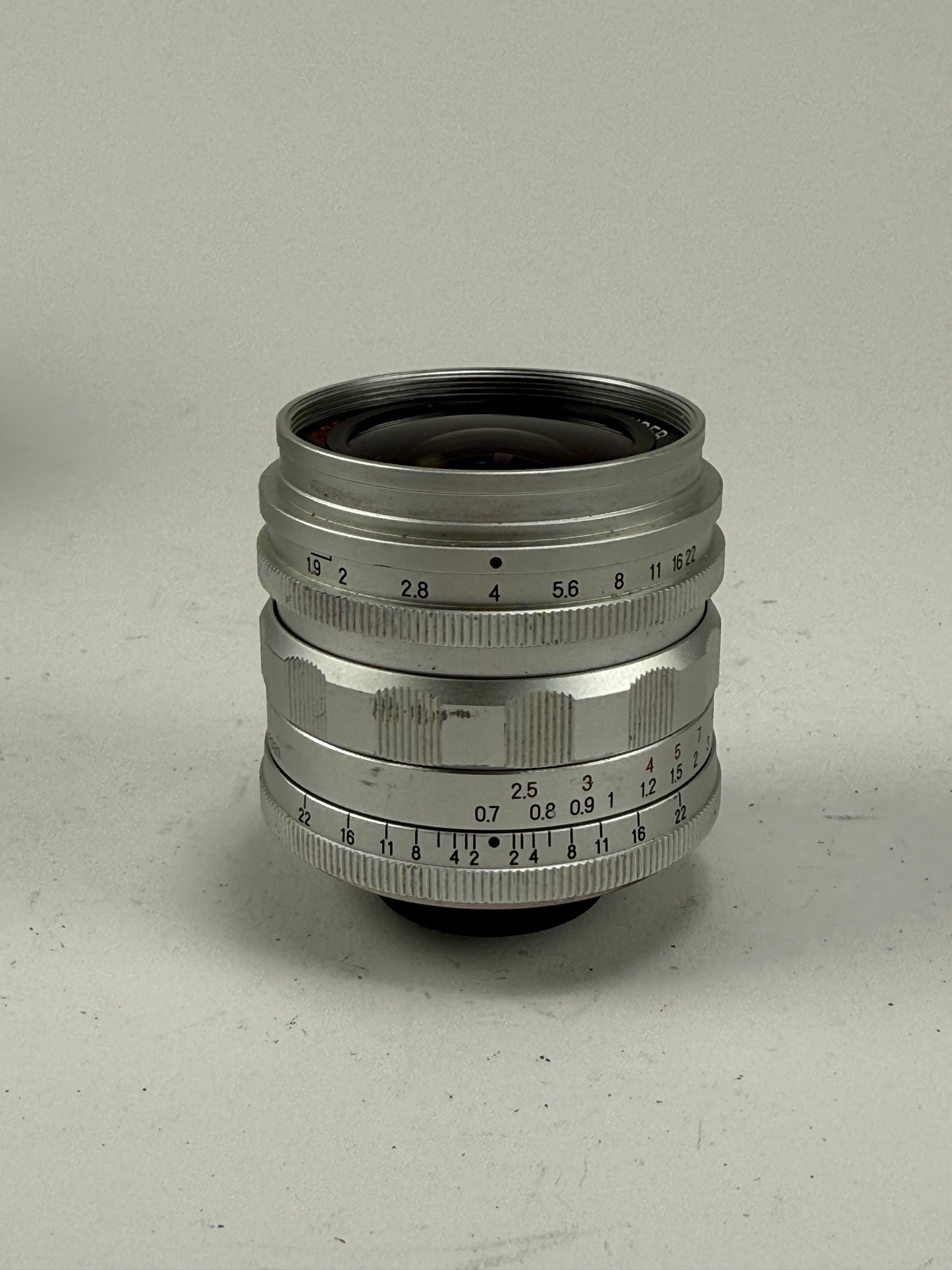 VOIGTLANDER ULTRON 28mm F/1.9 ASPHERICAL LEICA L39 LTM