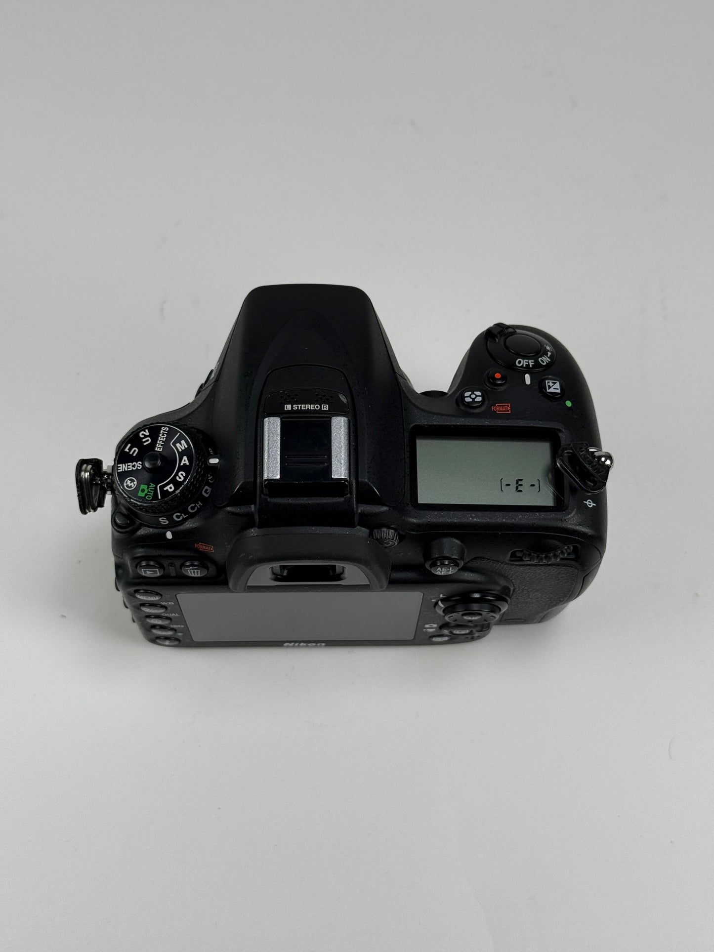 Nikon D7100 24.1MP Digital SLR Camera Body black