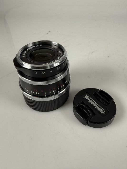 Voigtlander 28mm f2 ultron VM II Lens Leica M mount black