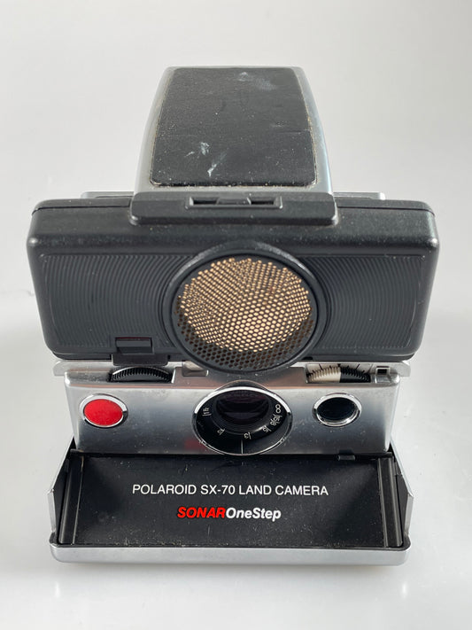 Polaroid SX-70 Sonar film land camera black and chrome