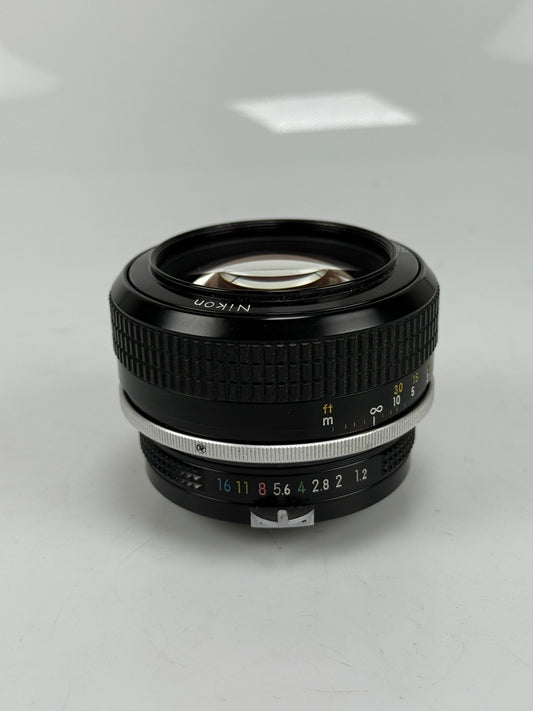 Nikon nikkor 55mm F1.2 MF non ai Lens K