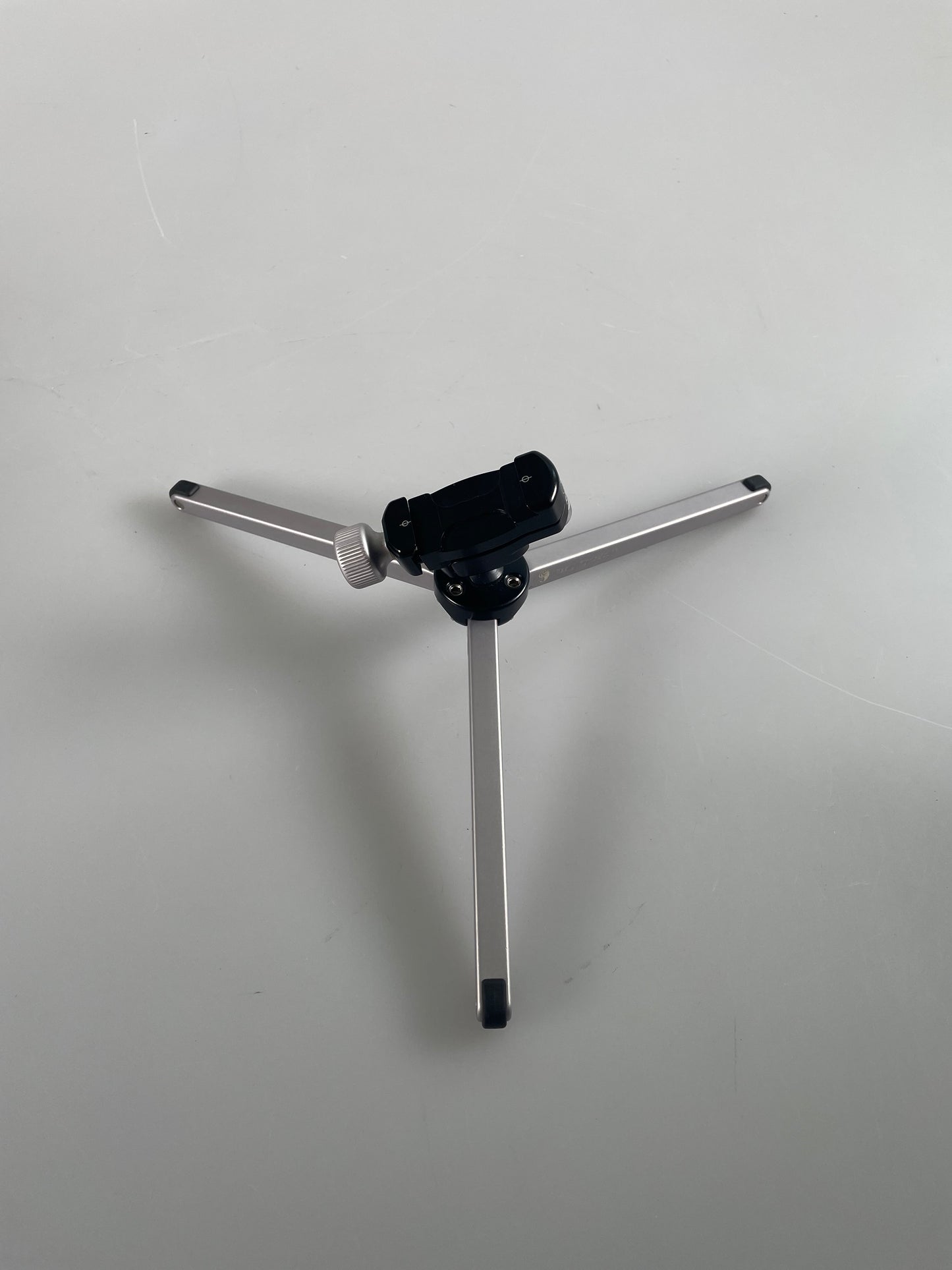 Really Right Stuff (RRS) table top tripod TFA-01 with clamp