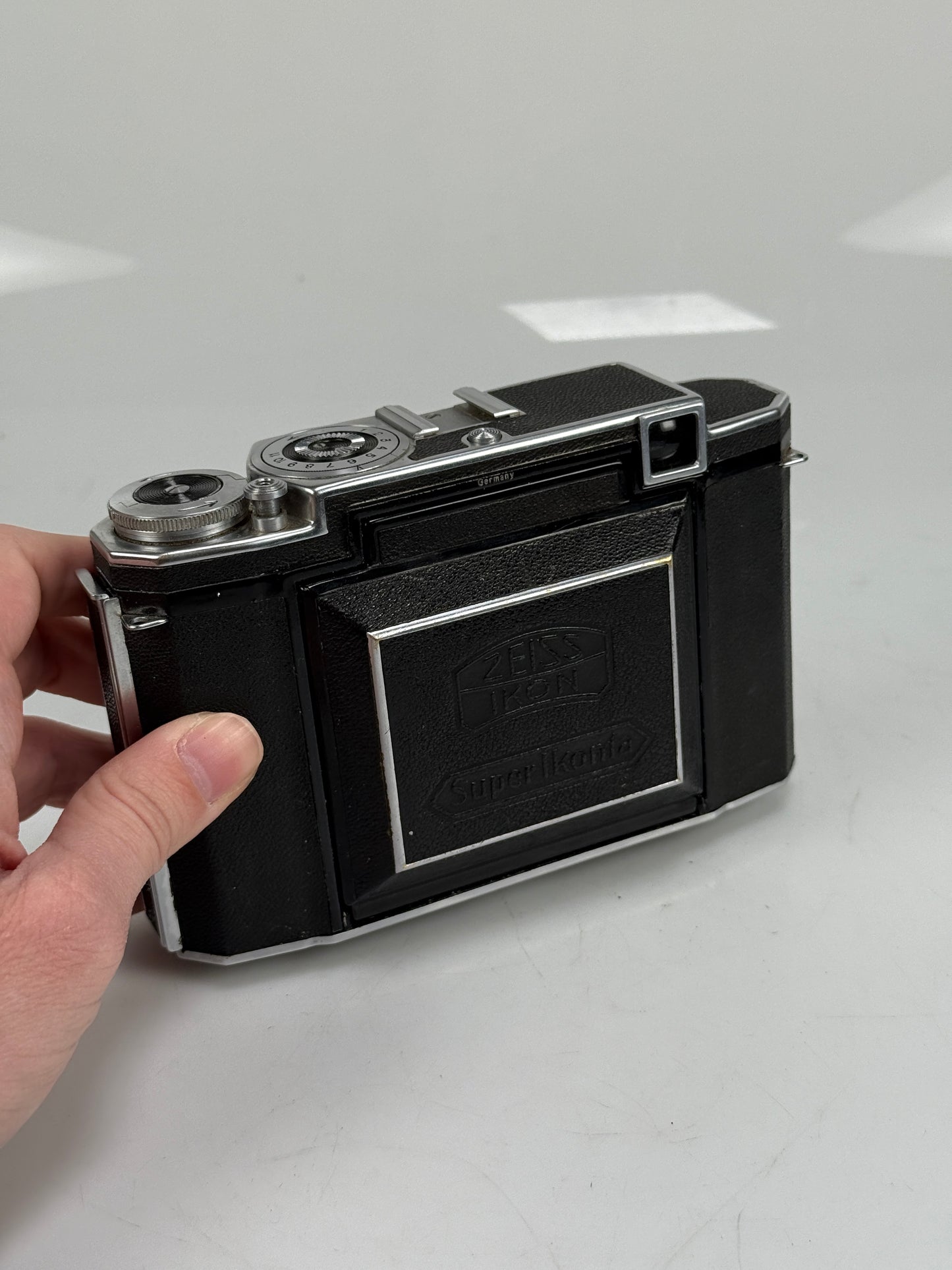 Zeiss Ikon Super Six 530/16 6x6 Medium Format Rangefinder Film Camera