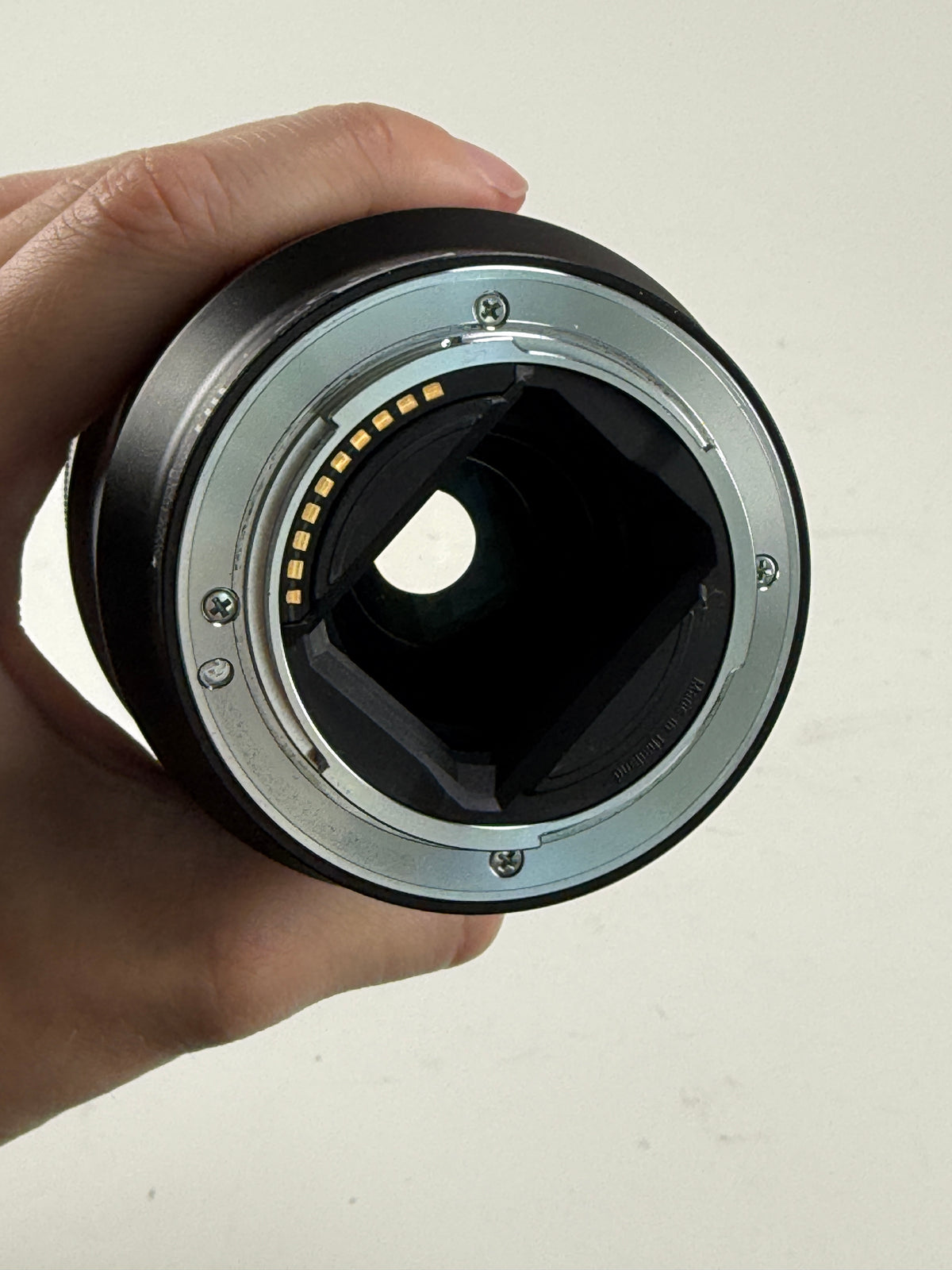 Sony FE 90mm f2.8 Macro G OSS Lens