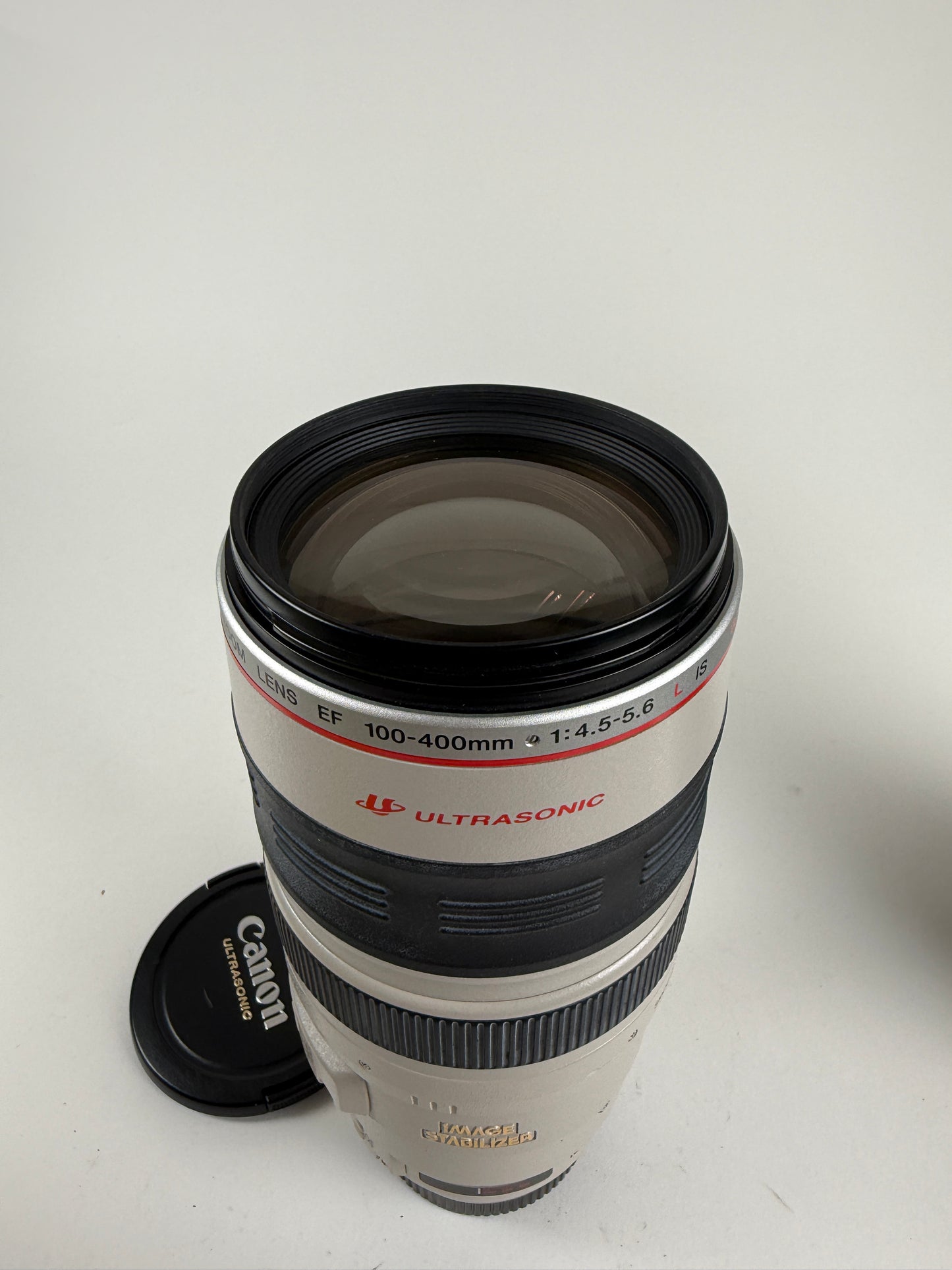 Canon 100-400mm f4.5-5.6 L IS ultrasonic EF lens