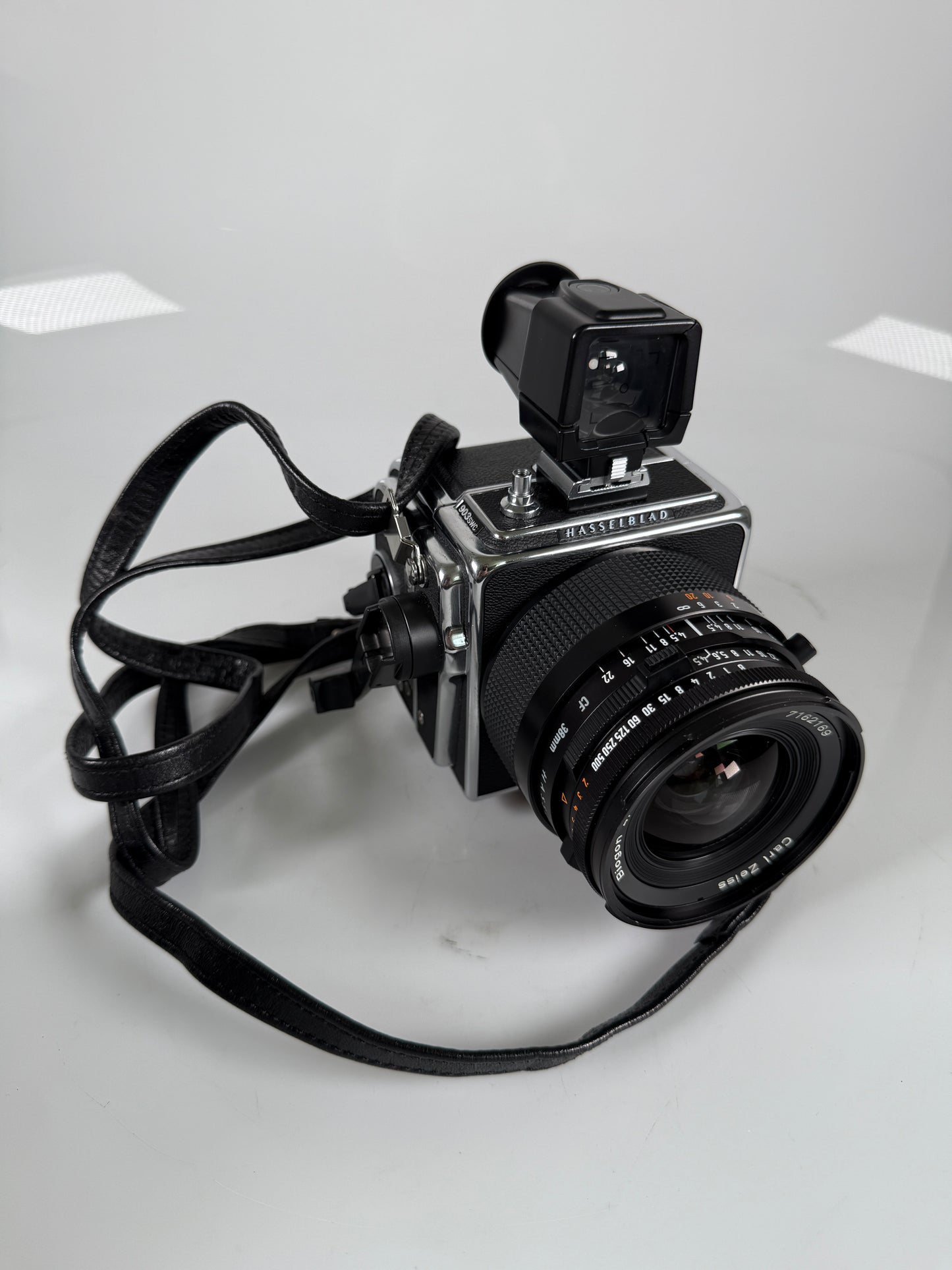 Hasselblad 903 SWC Camera Biogon 38mm Lens Finder, hood, A12 Back Chrome