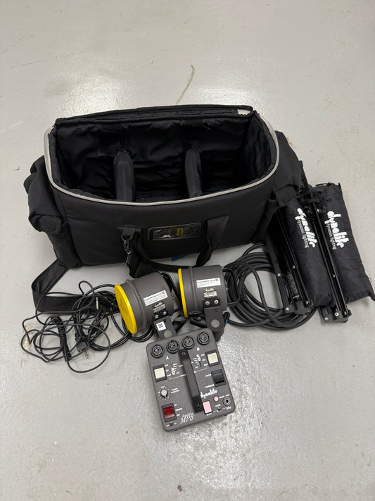 Dynalite light kit with MP800 power pack and MH2065 head