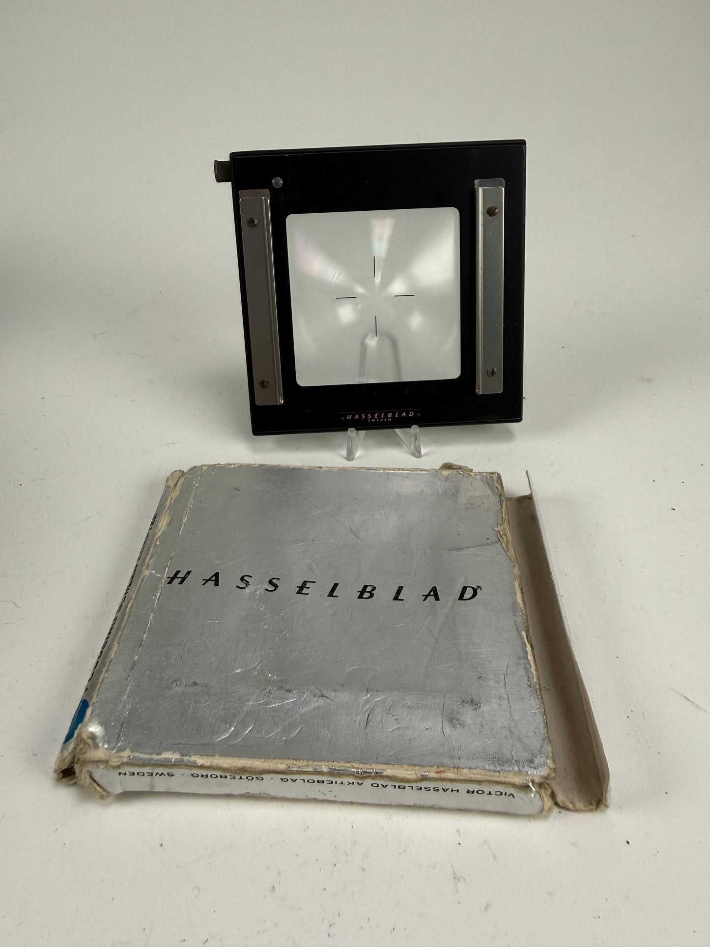 Hasselblad 41025 Focusing Screen Adapter for 903 SWC, SWC/M