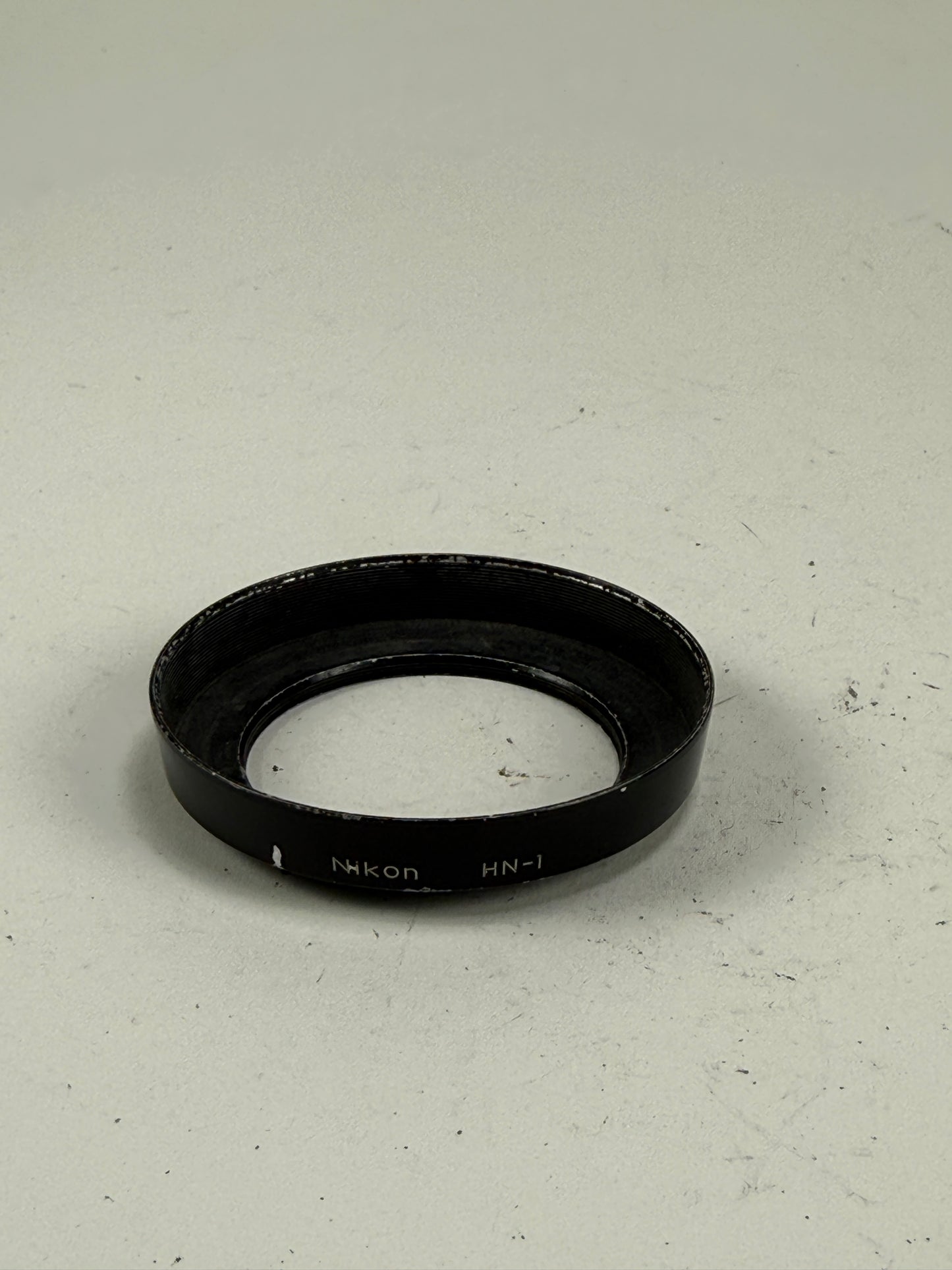 Nikon HN-1 lens hood 24mm, 28mm, 35mm